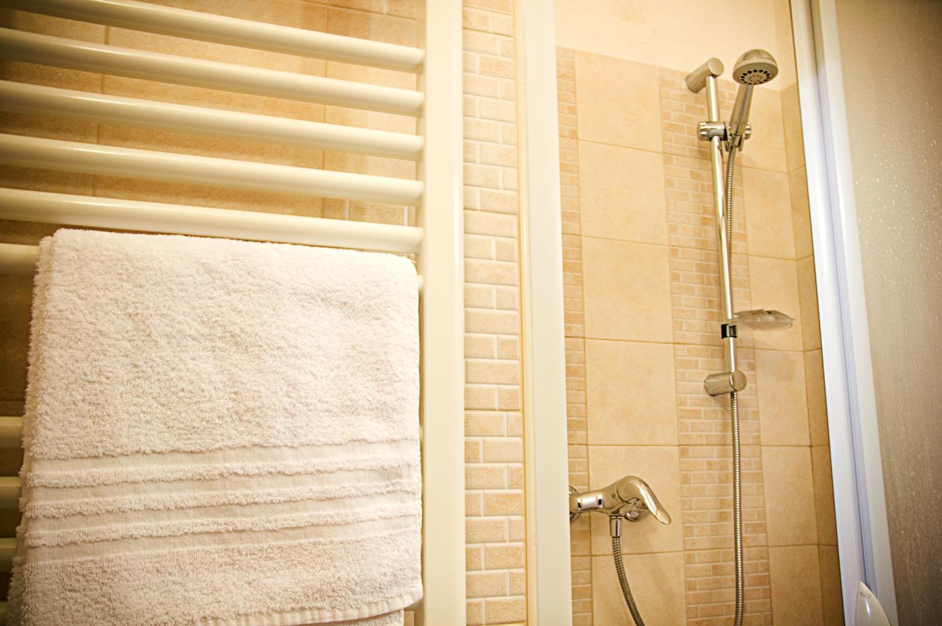 Photo 57