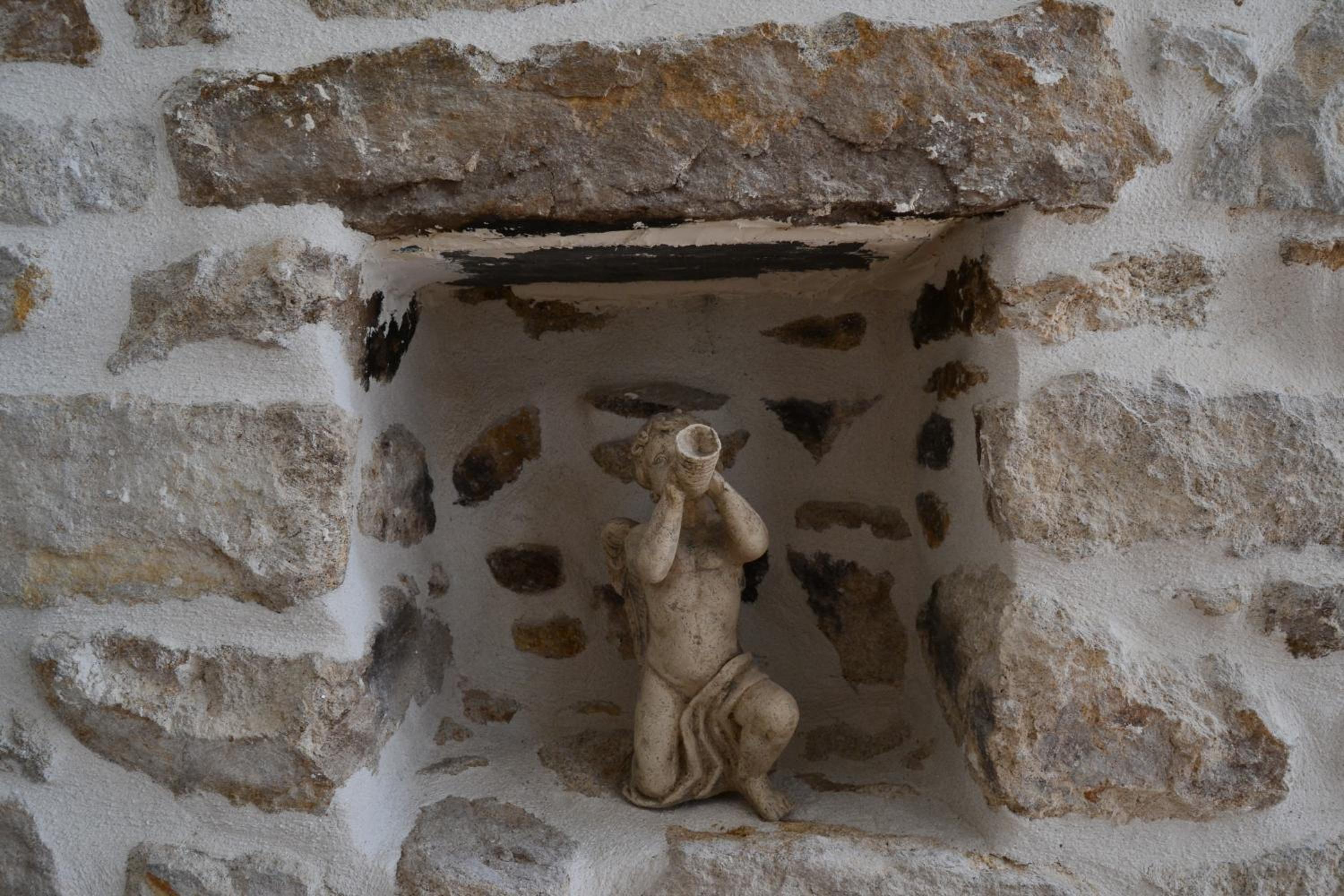 Photo 16
