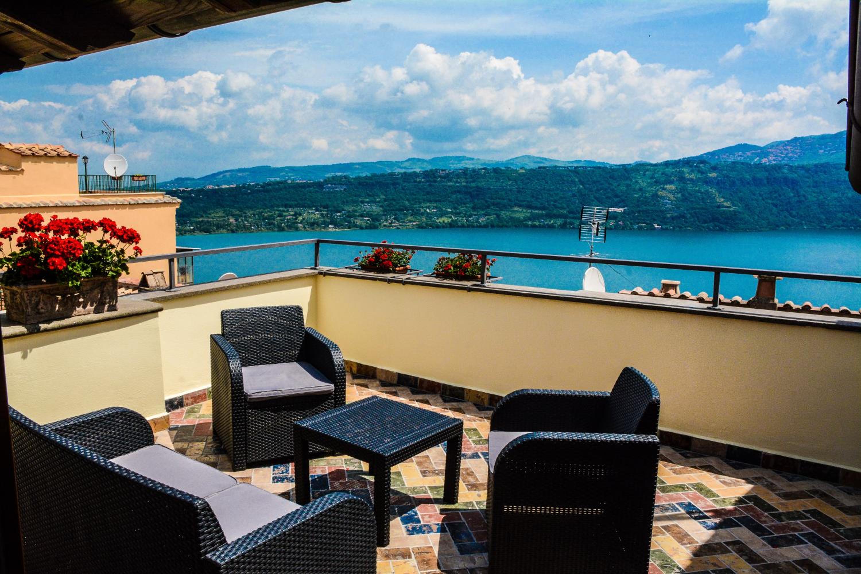 Atlantis Inn Castelgandolfo