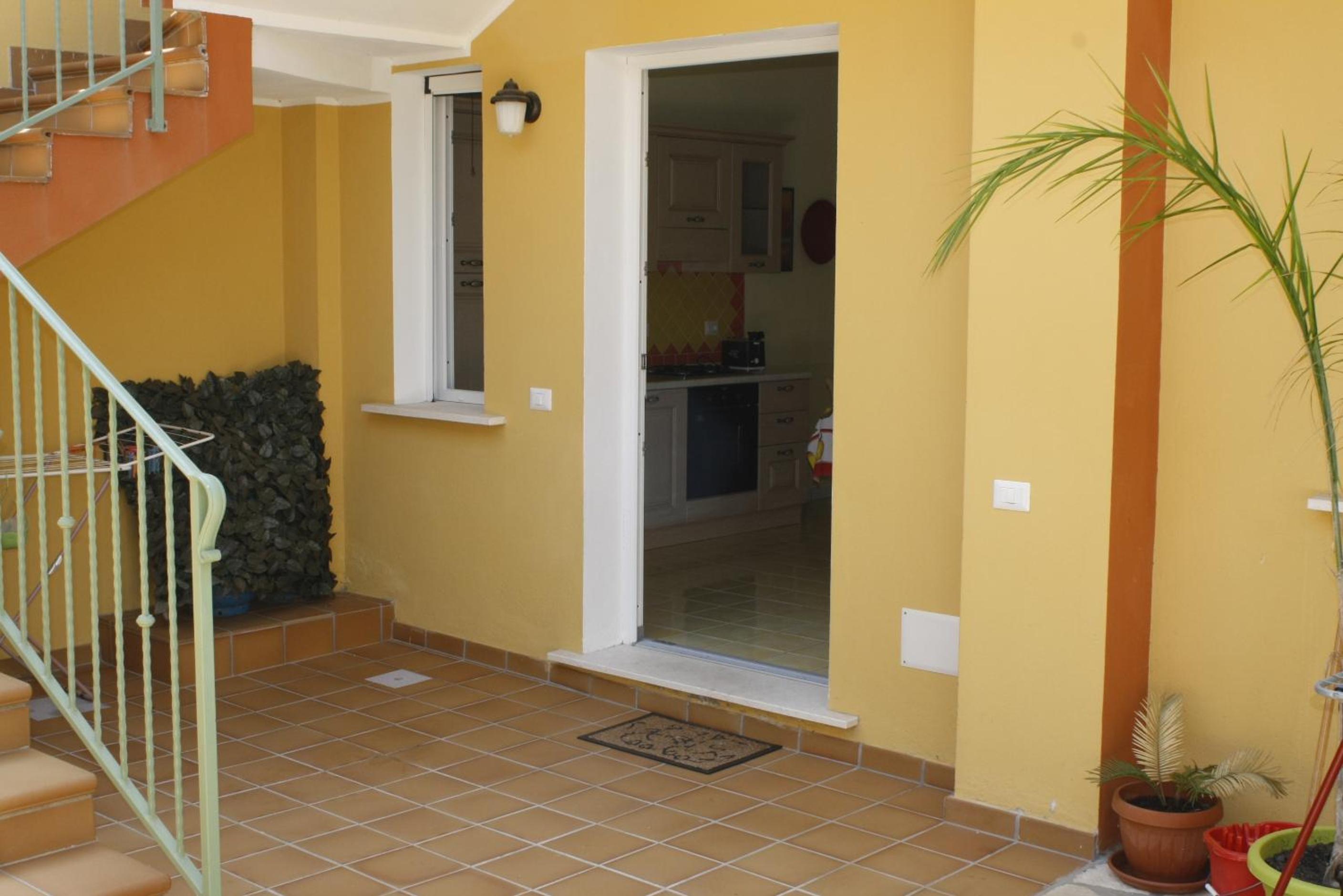 Luigi Apartments&Rooms