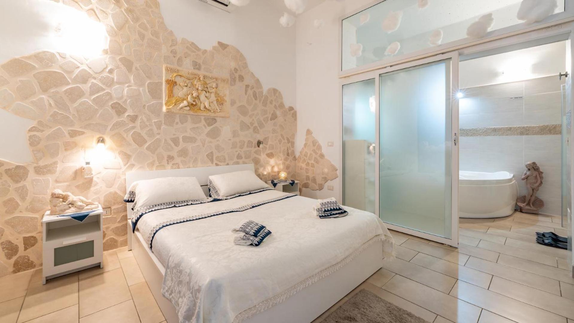 V&M Suite con Jacuzzi by Rentbeat