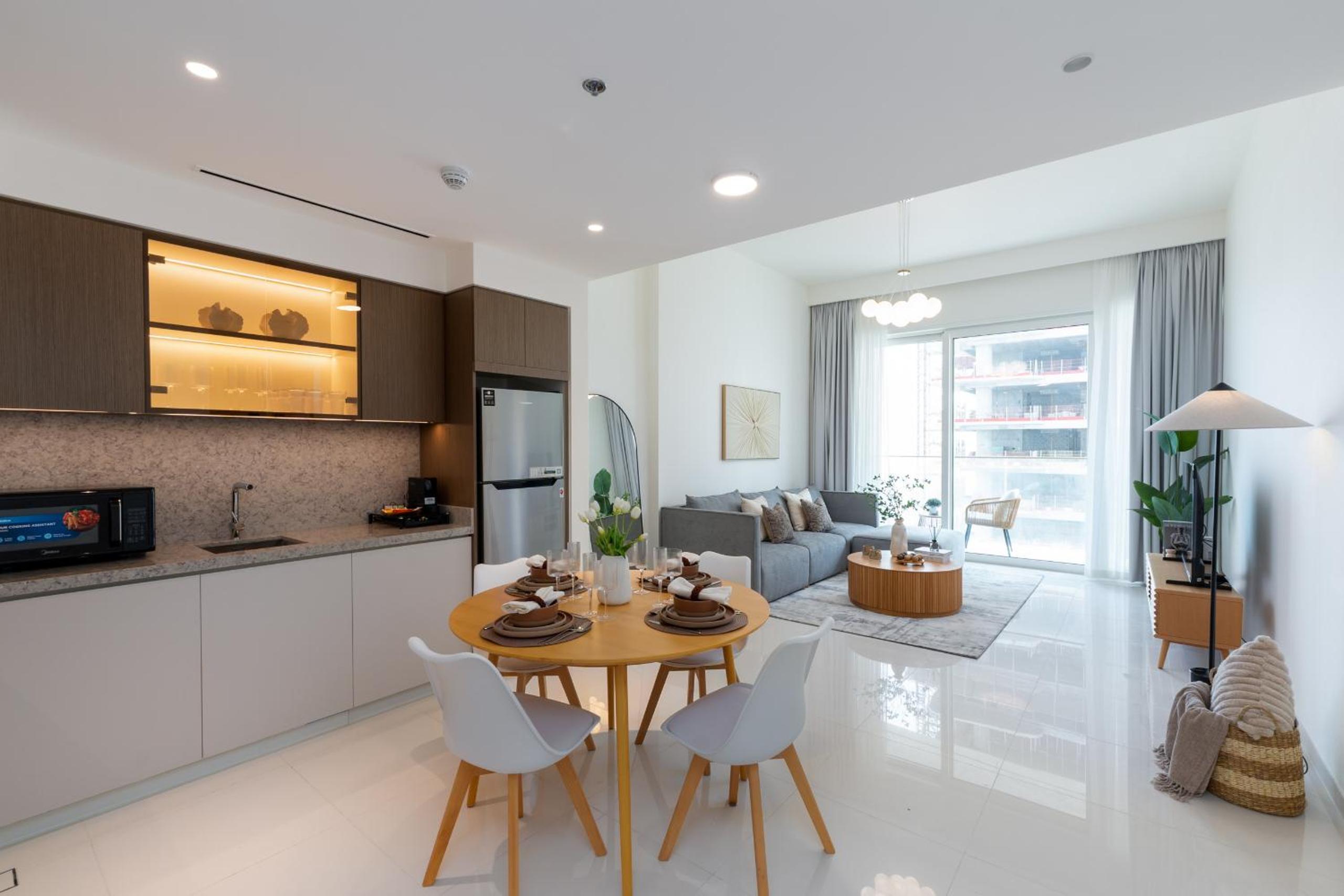 Grand Bleu, Emaar Beachfront - Mint Stay