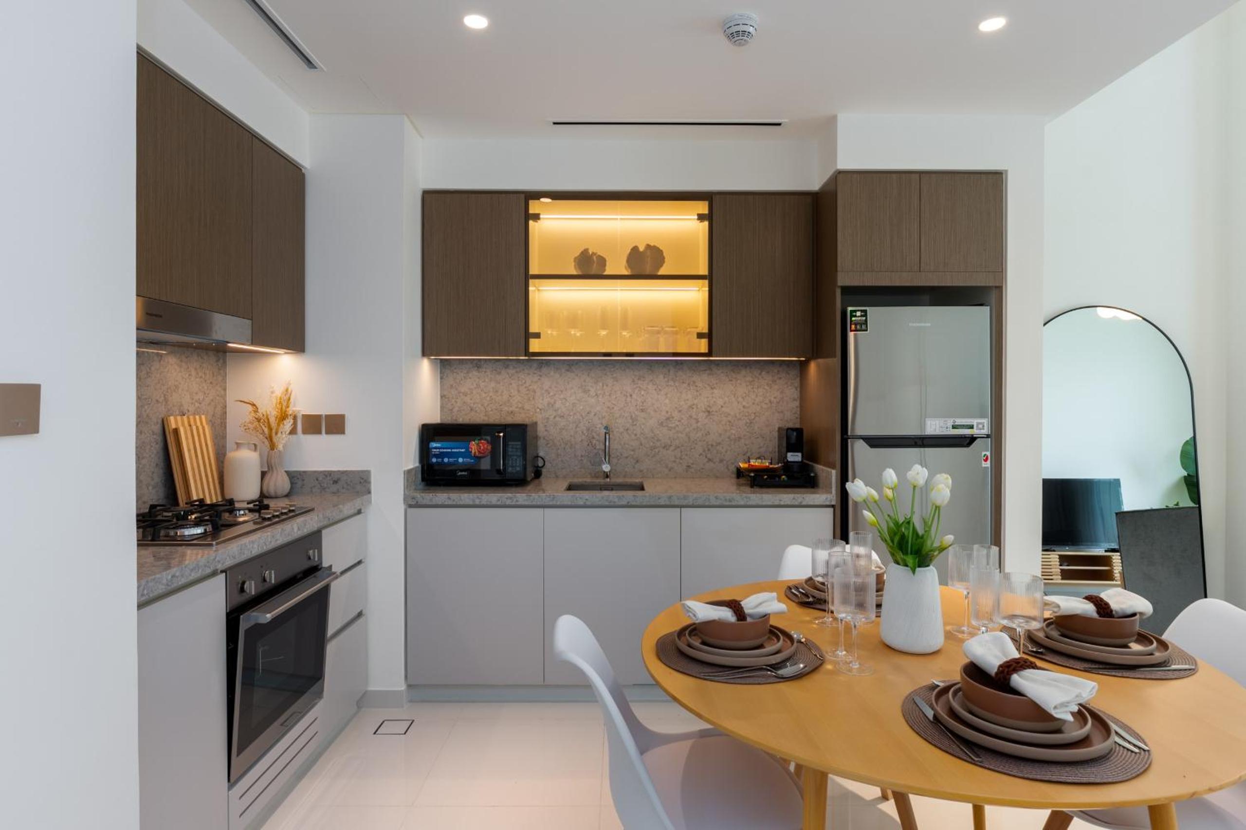 Grand Bleu, Emaar Beachfront - Mint Stay