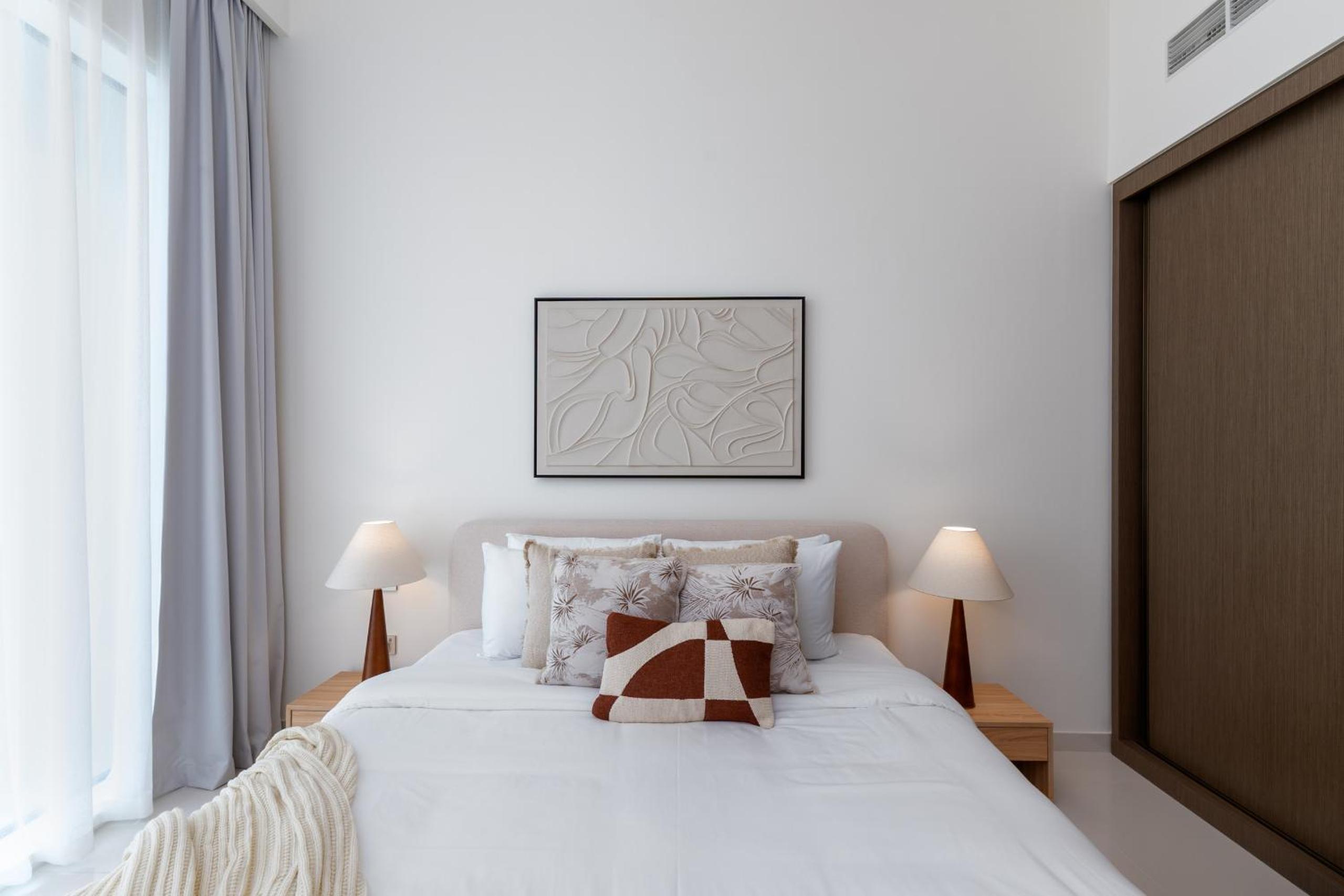 Grand Bleu, Emaar Beachfront - Mint Stay