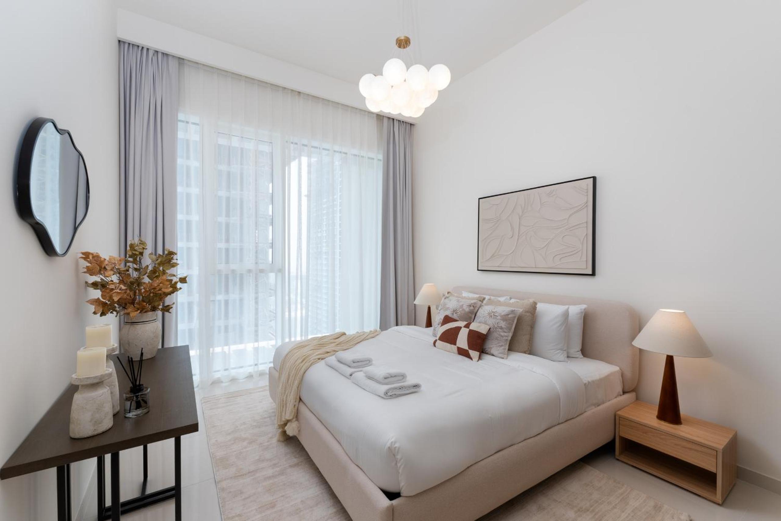 Grand Bleu, Emaar Beachfront - Mint Stay