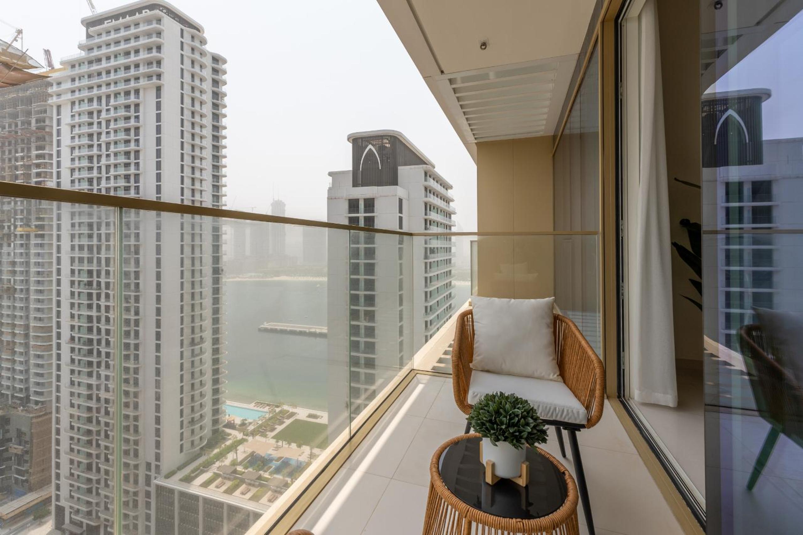Grand Bleu, Emaar Beachfront - Mint Stay
