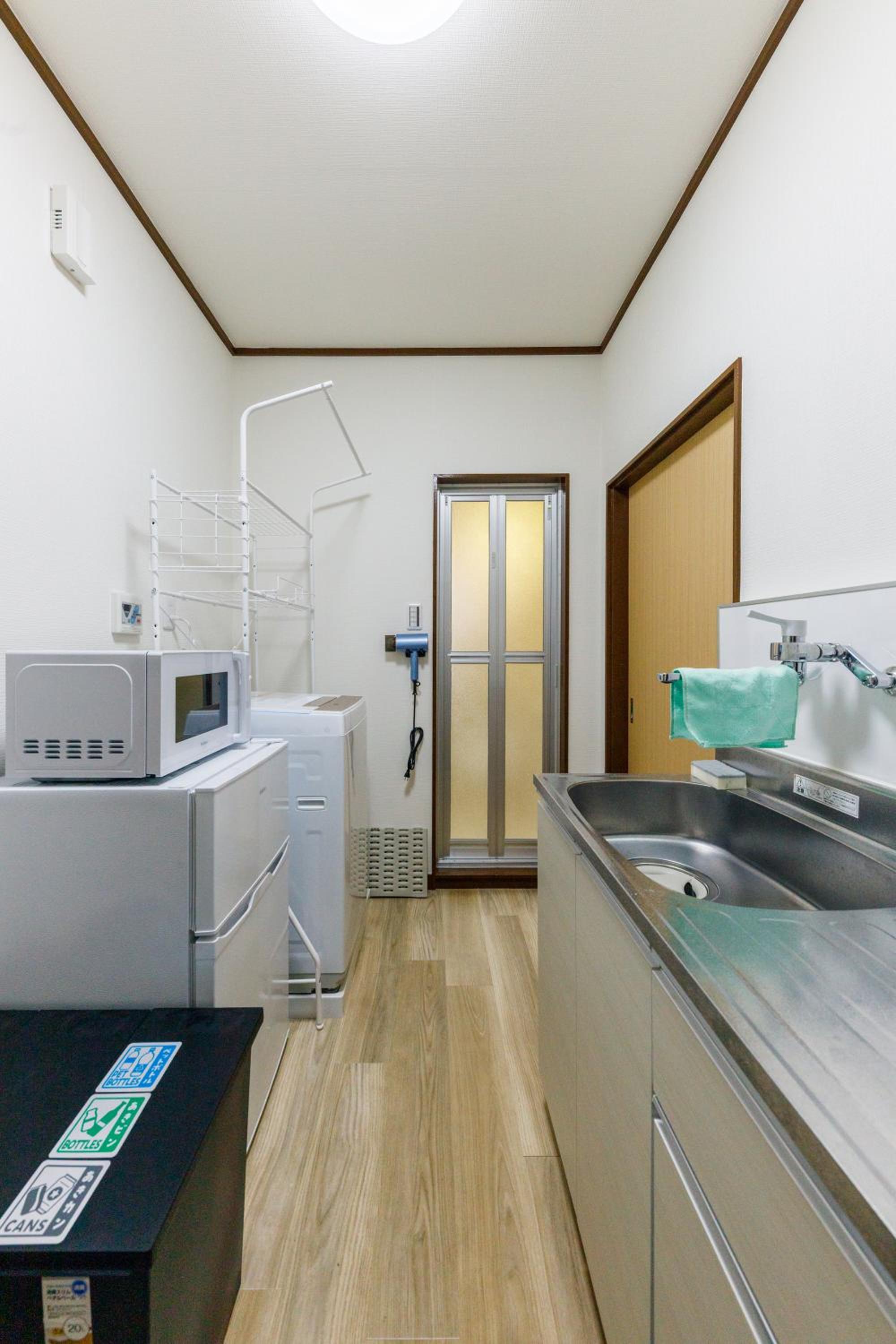 M-Stay Nishishinjuku II, Room 202