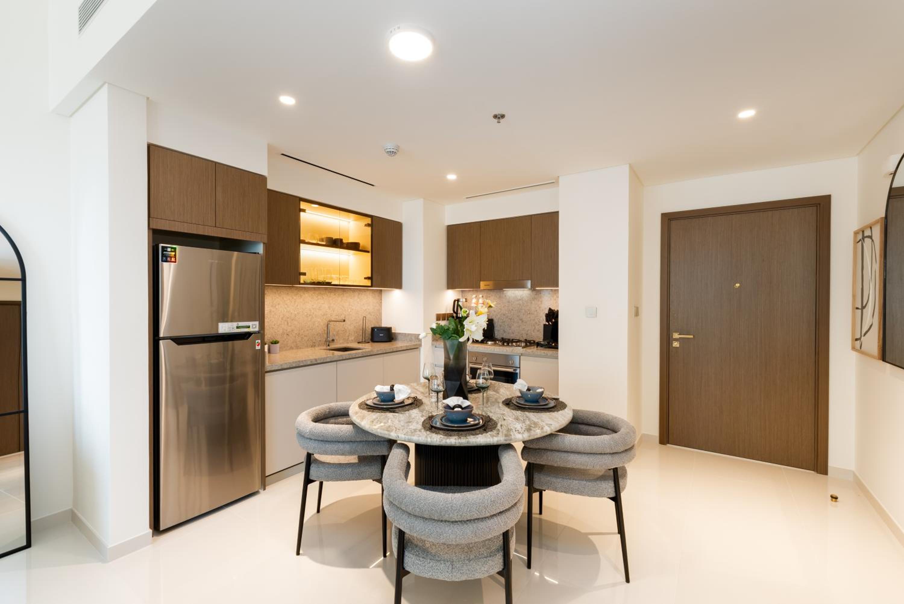 Grand Bleu, Emaar Beachfront - Mint Stay
