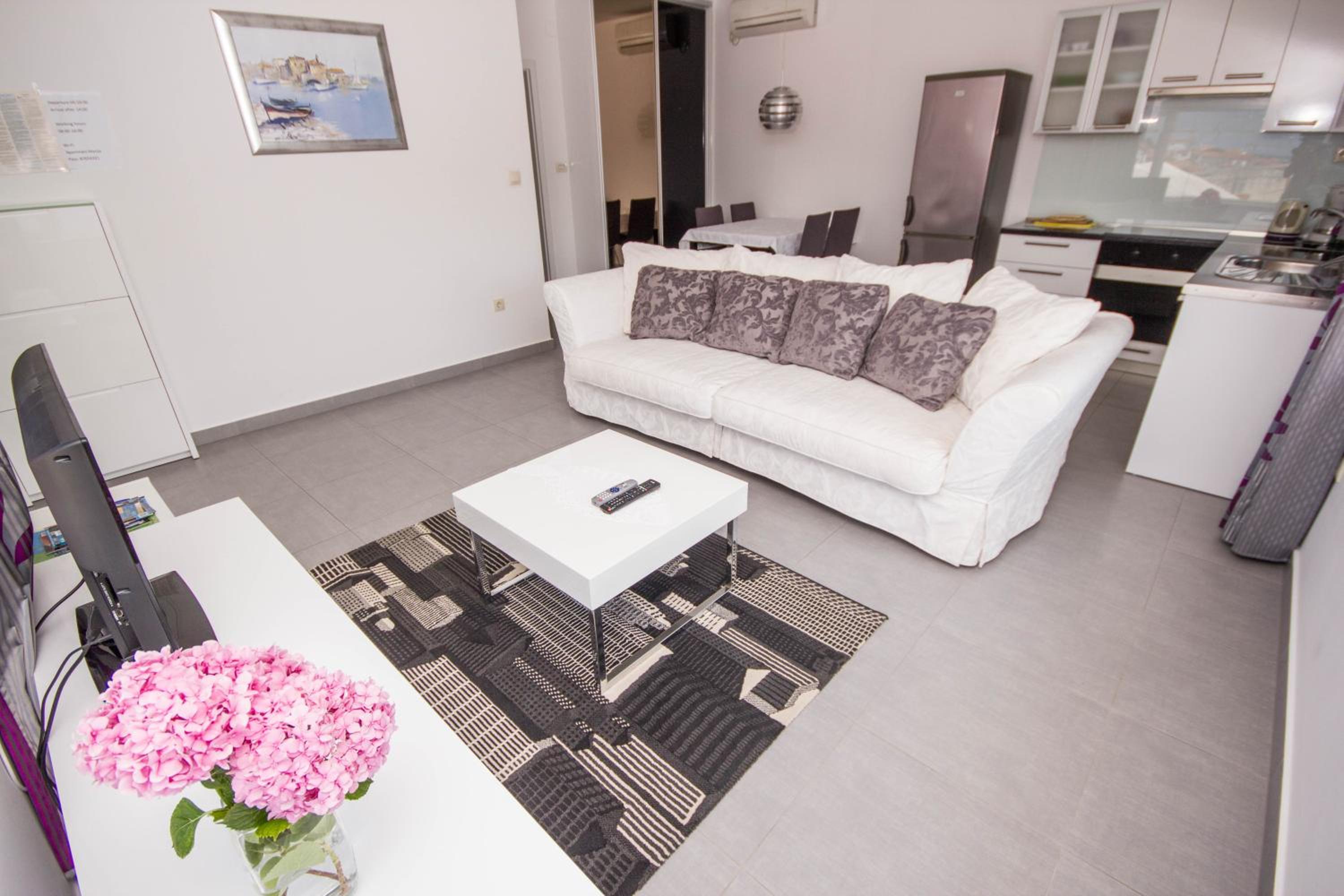 Apartments Maria