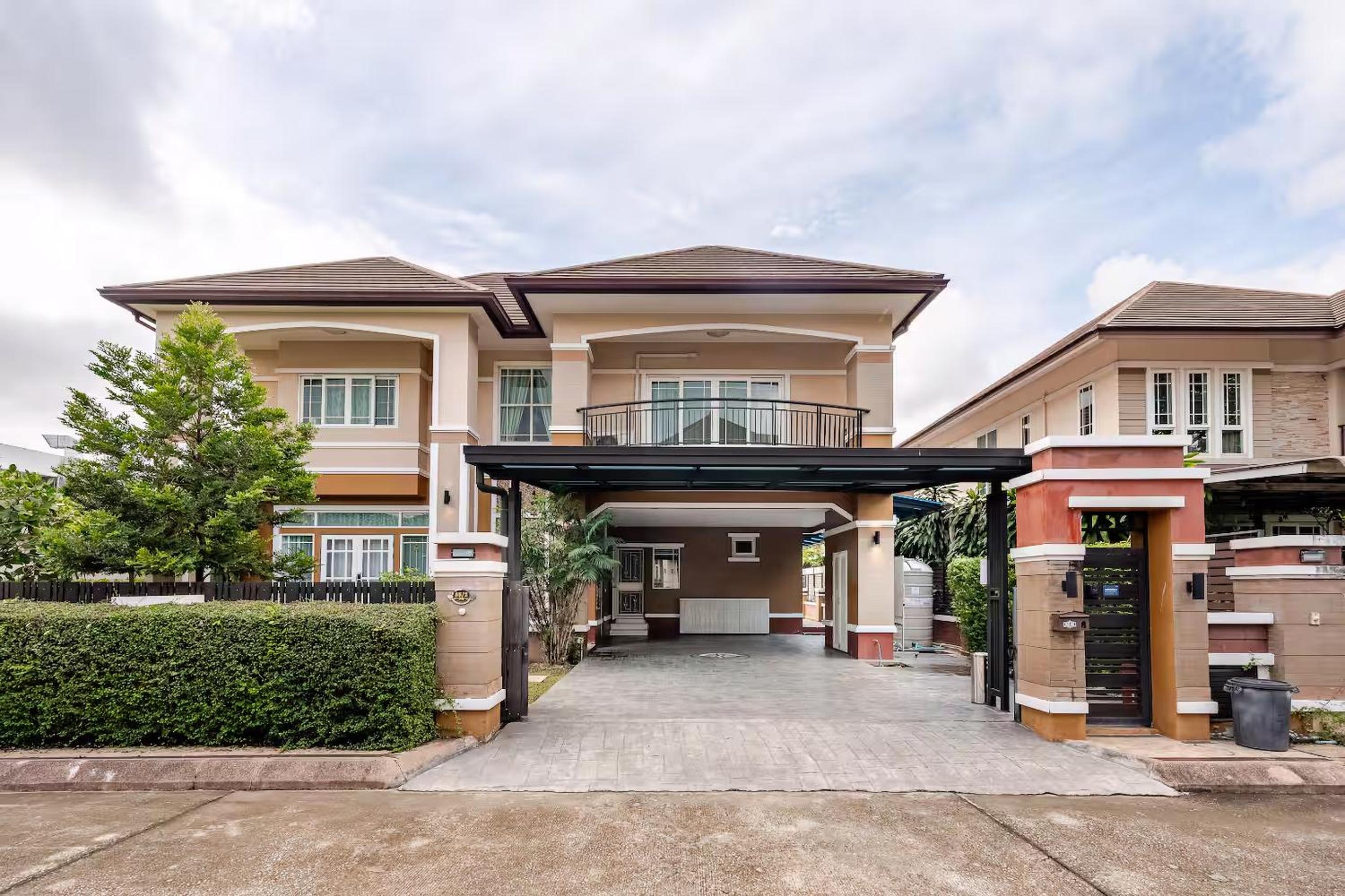 Kevin's Pool Villa at Chiang Mai - 4BDR 4Bath Airport & Old City 5min