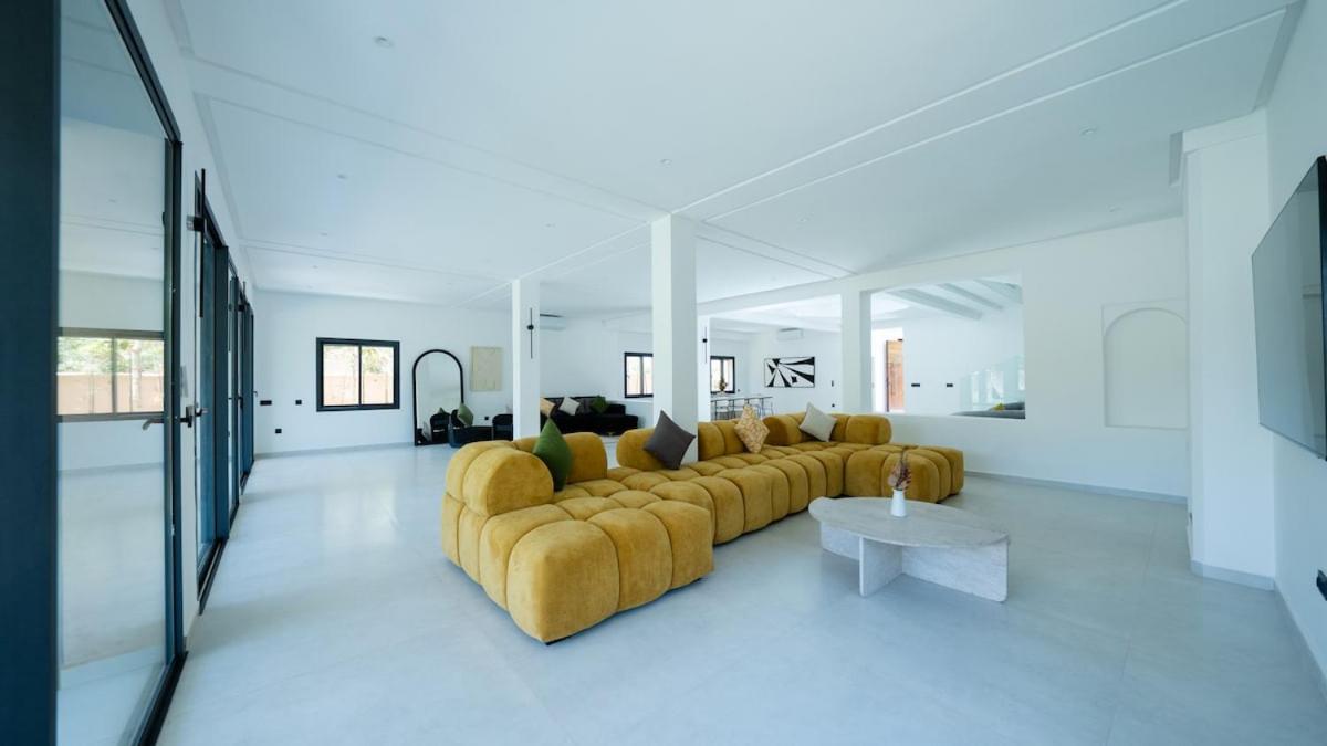 Villa Adam