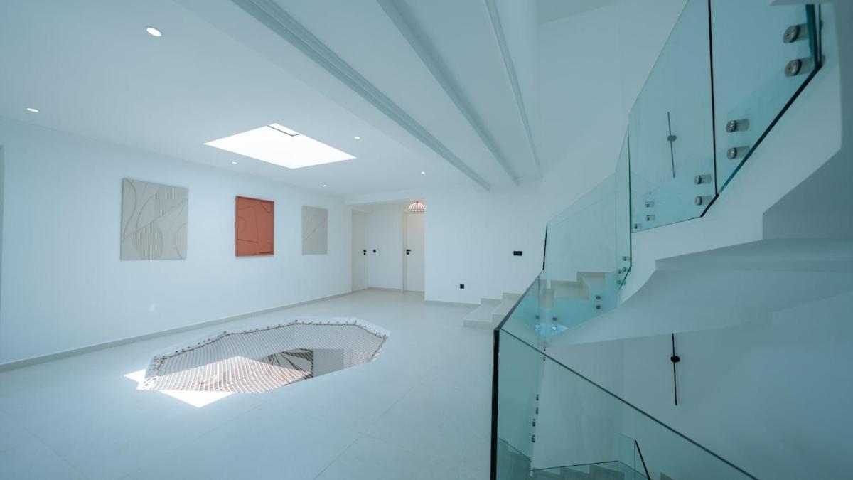Villa Adam