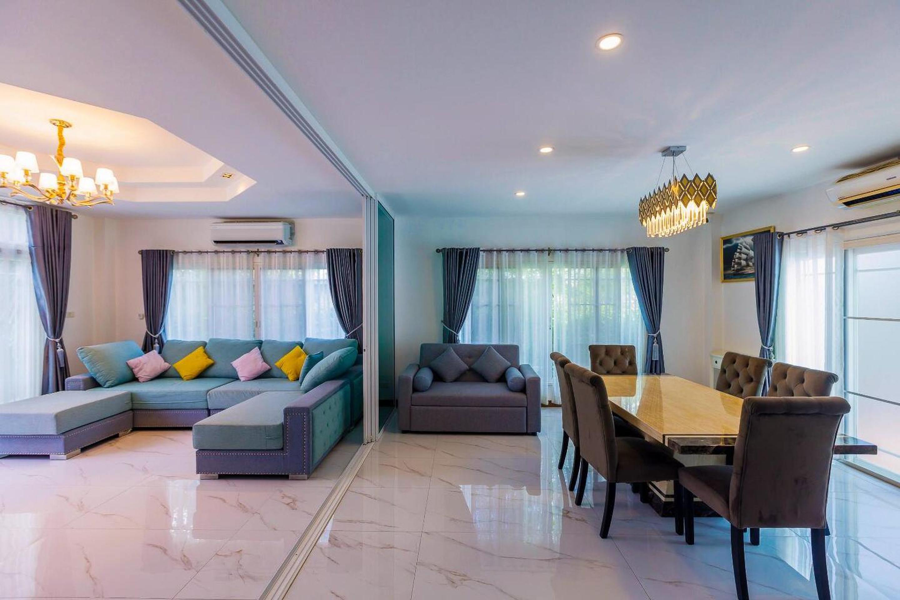 Kevin's Pool Villa at Chiang Mai - 4BDR 4Bath Airport & Old City 5min