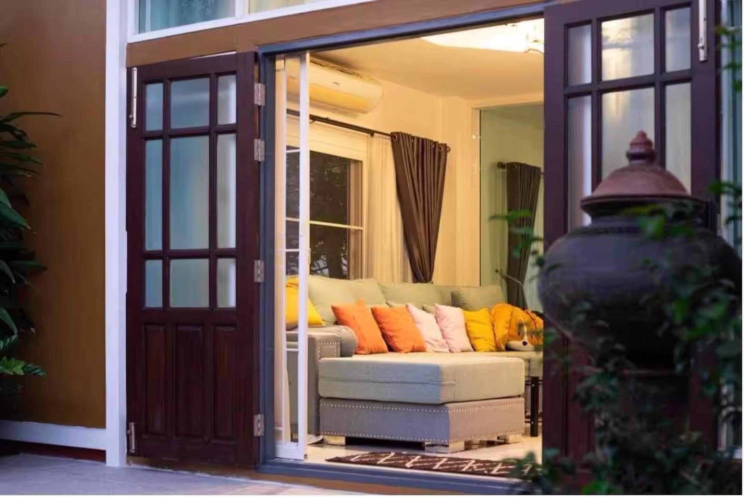 Kevin's Pool Villa at Chiang Mai - 4BDR 4Bath Airport & Old City 5min