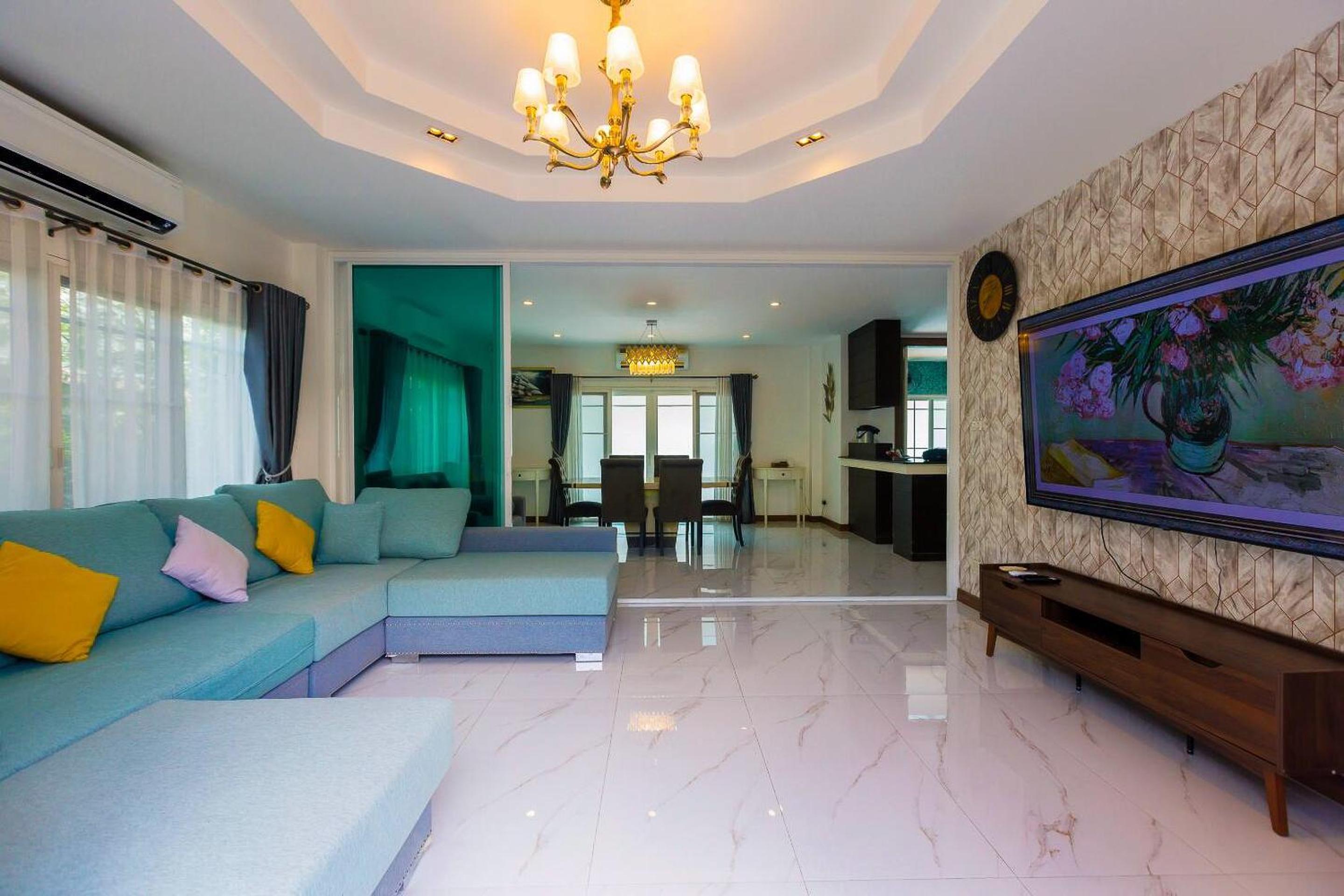 Kevin's Pool Villa at Chiang Mai - 4BDR 4Bath Airport & Old City 5min