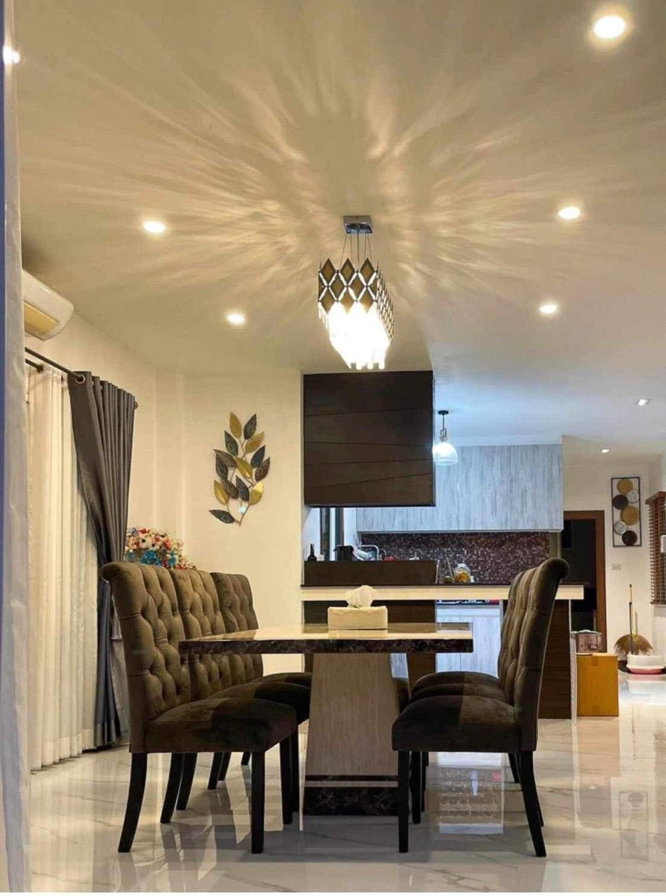 Kevin's Pool Villa at Chiang Mai - 4BDR 4Bath Airport & Old City 5min
