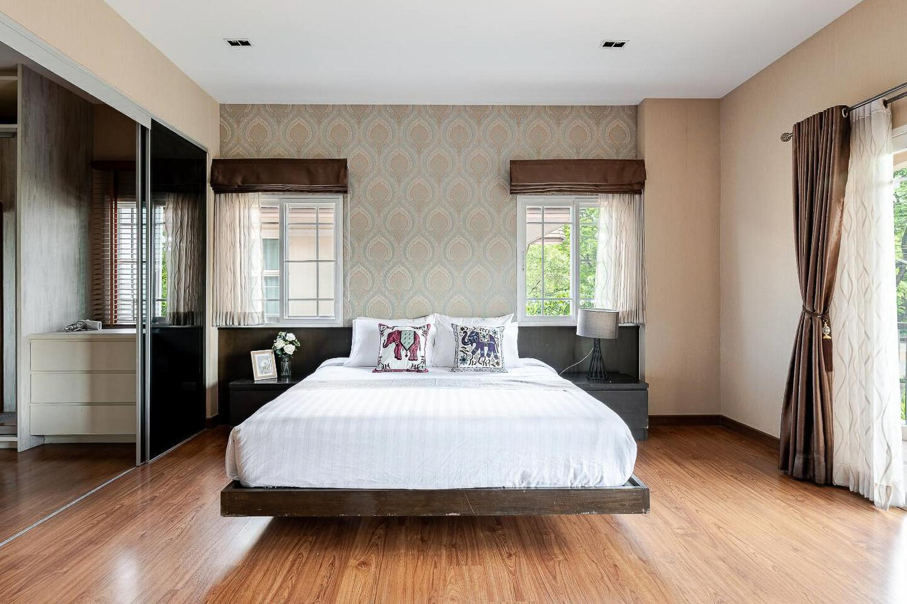 Kevin's Pool Villa at Chiang Mai - 4BDR 4Bath Airport & Old City 5min