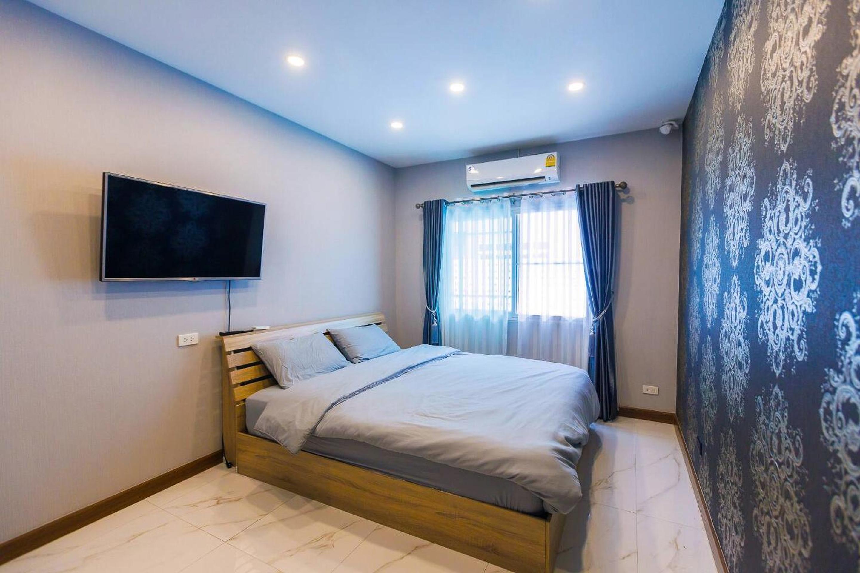 Kevin's Pool Villa at Chiang Mai - 4BDR 4Bath Airport & Old City 5min