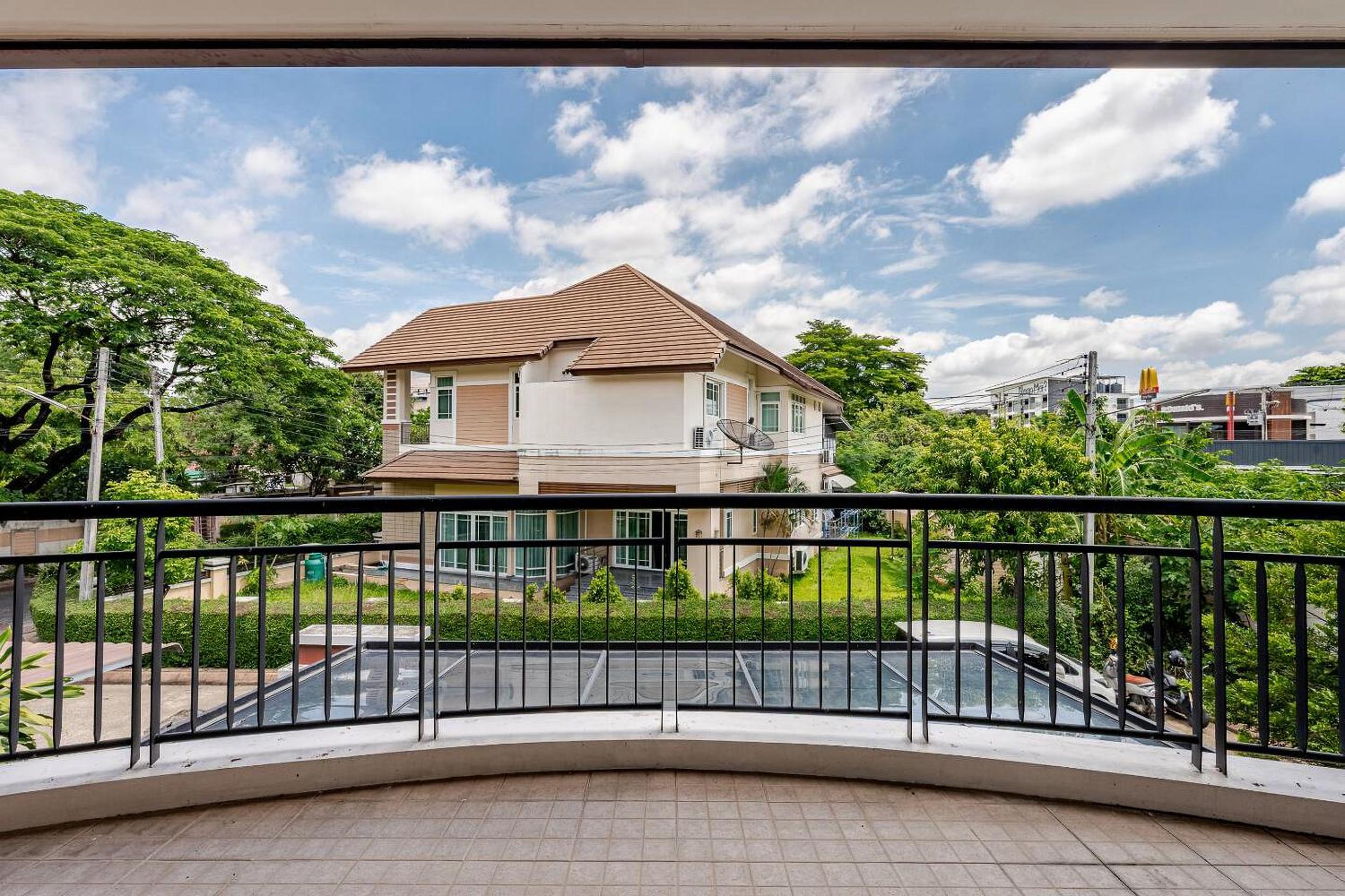 Kevin's Pool Villa at Chiang Mai - 4BDR 4Bath Airport & Old City 5min