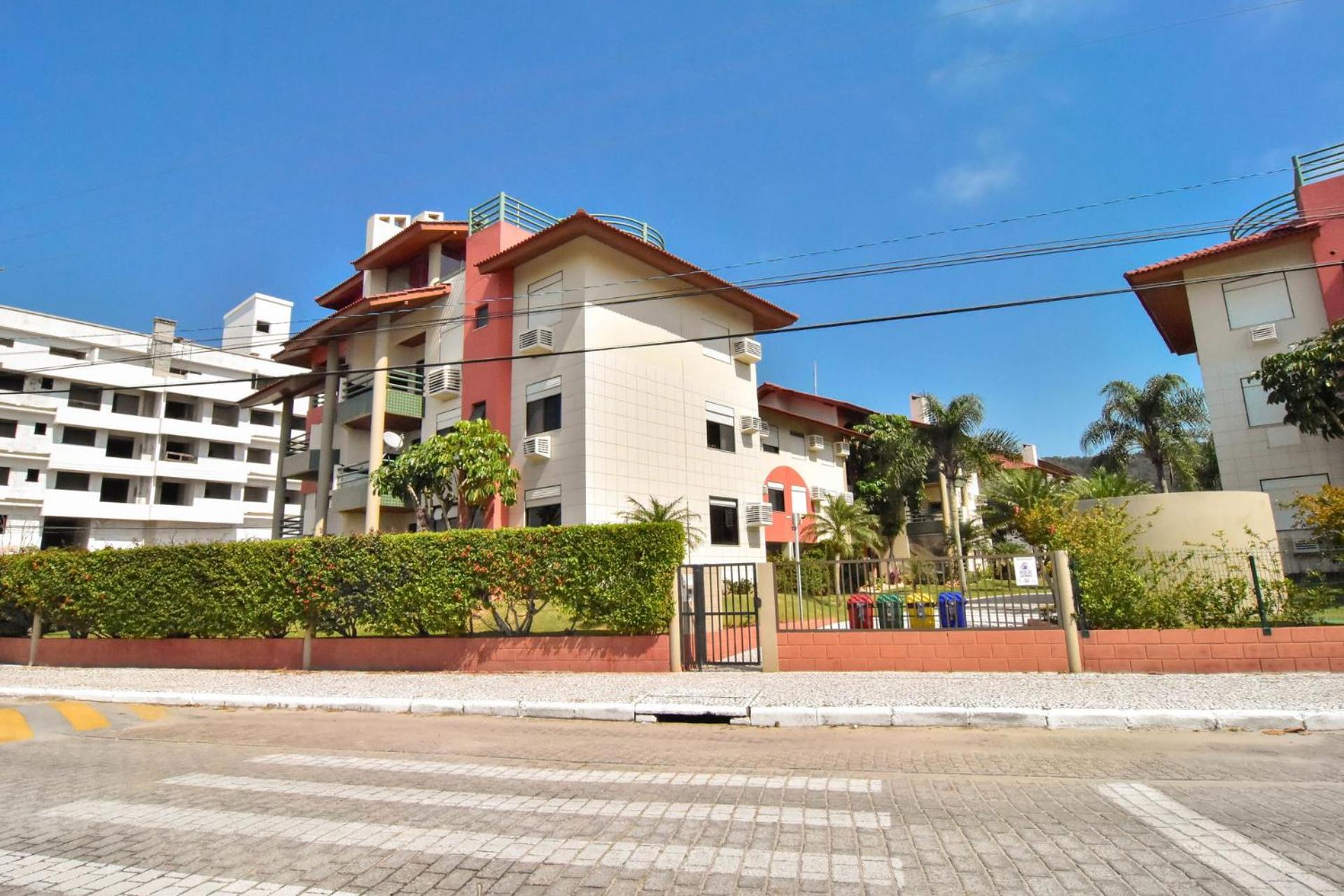 Alto padrão com Vista Mar nas Gaivotas P1133