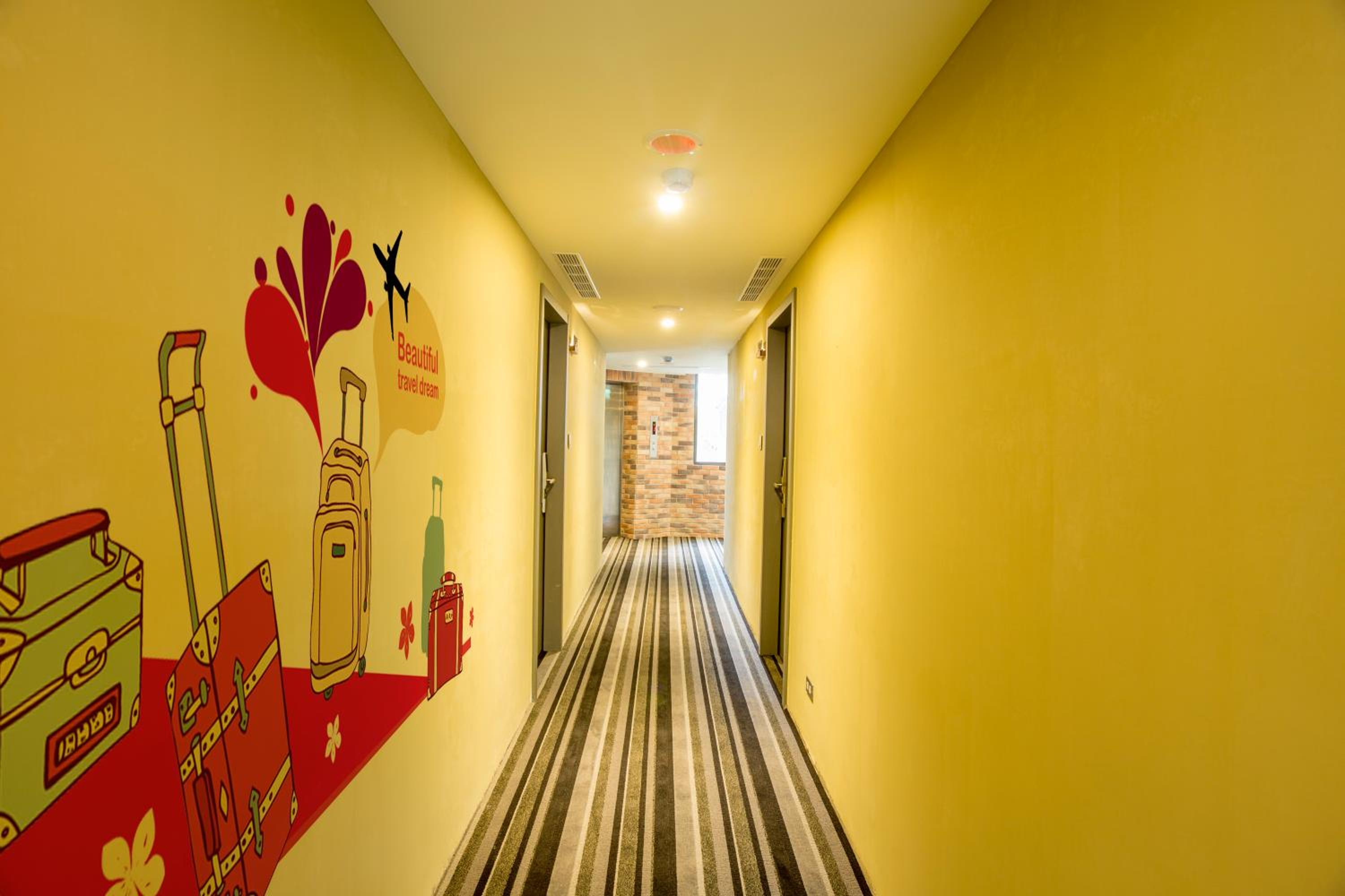 Just Live Inn-Keelung