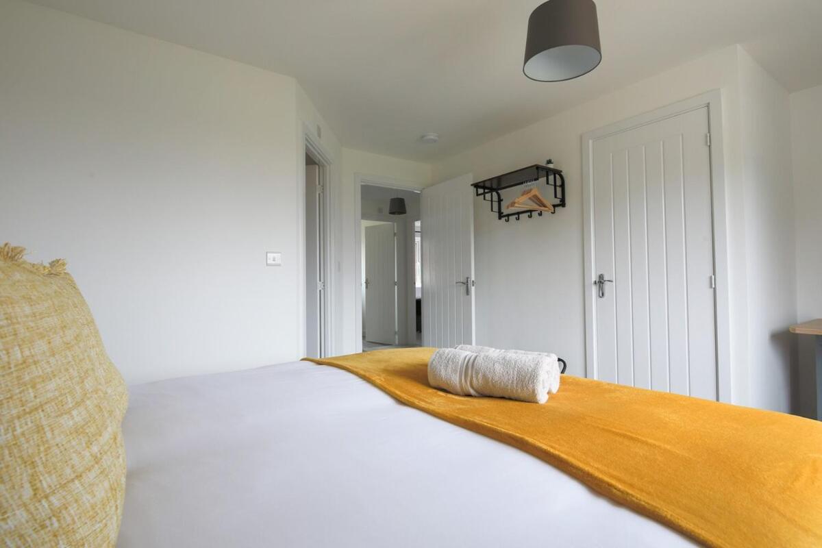 The Haven – Modern 4-Bed Home with Garden