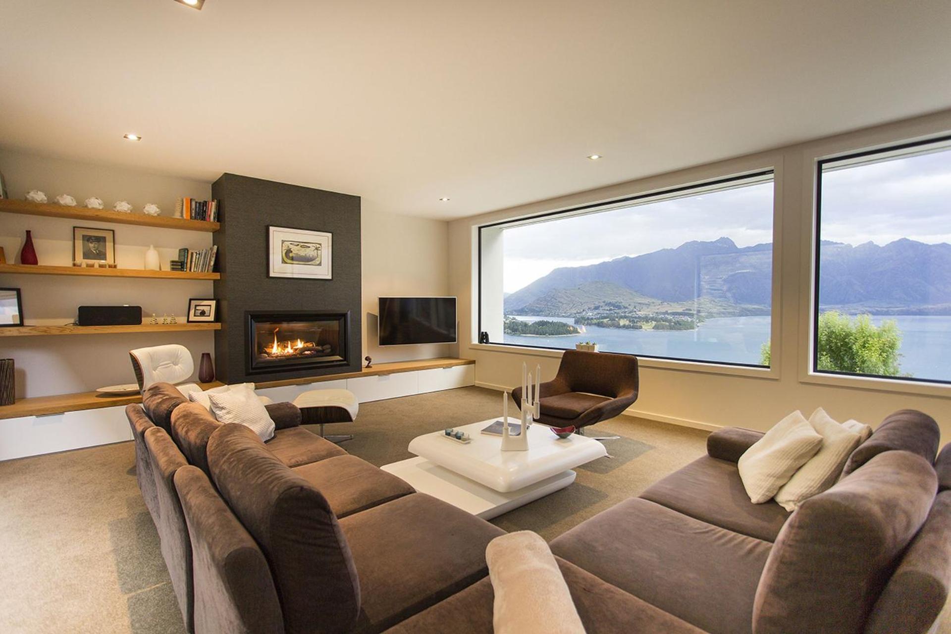 Fifteen by Amazing Accom view 2