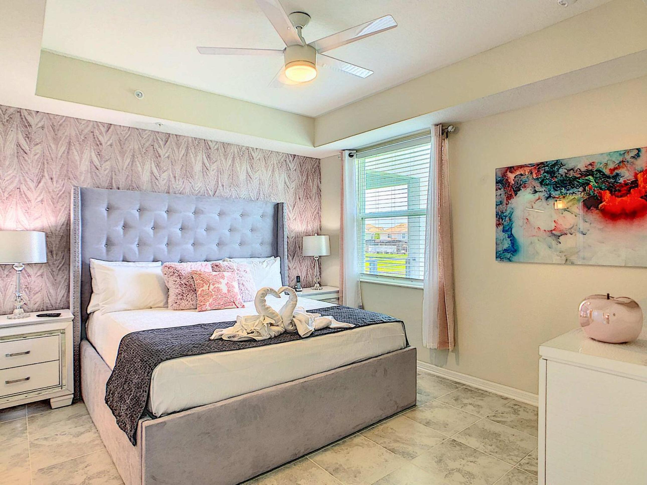Comfy Lakeview 3BR with 2 Clubhouses & Waterpark
