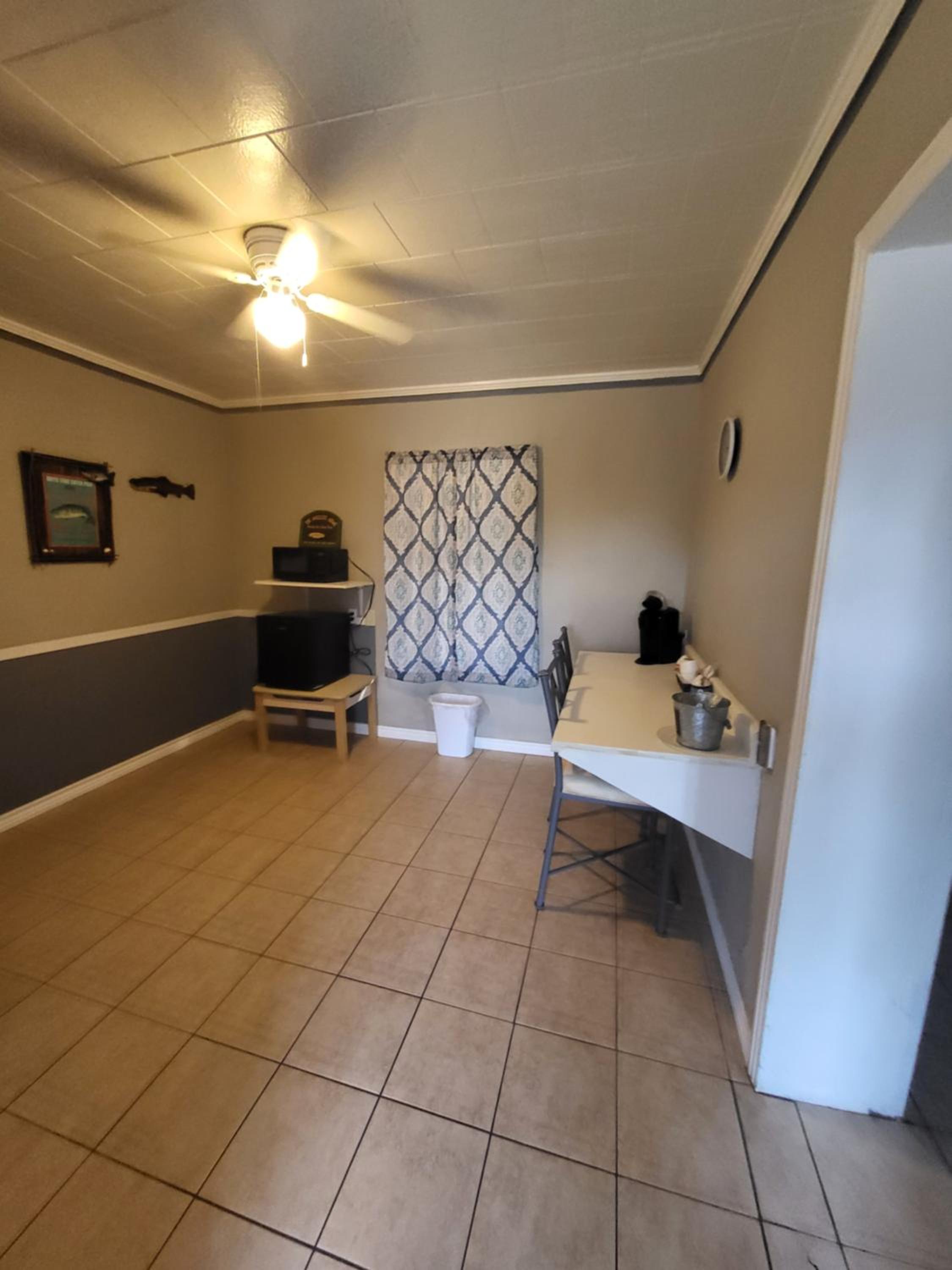 Hill Country Lodge and Mini Storages