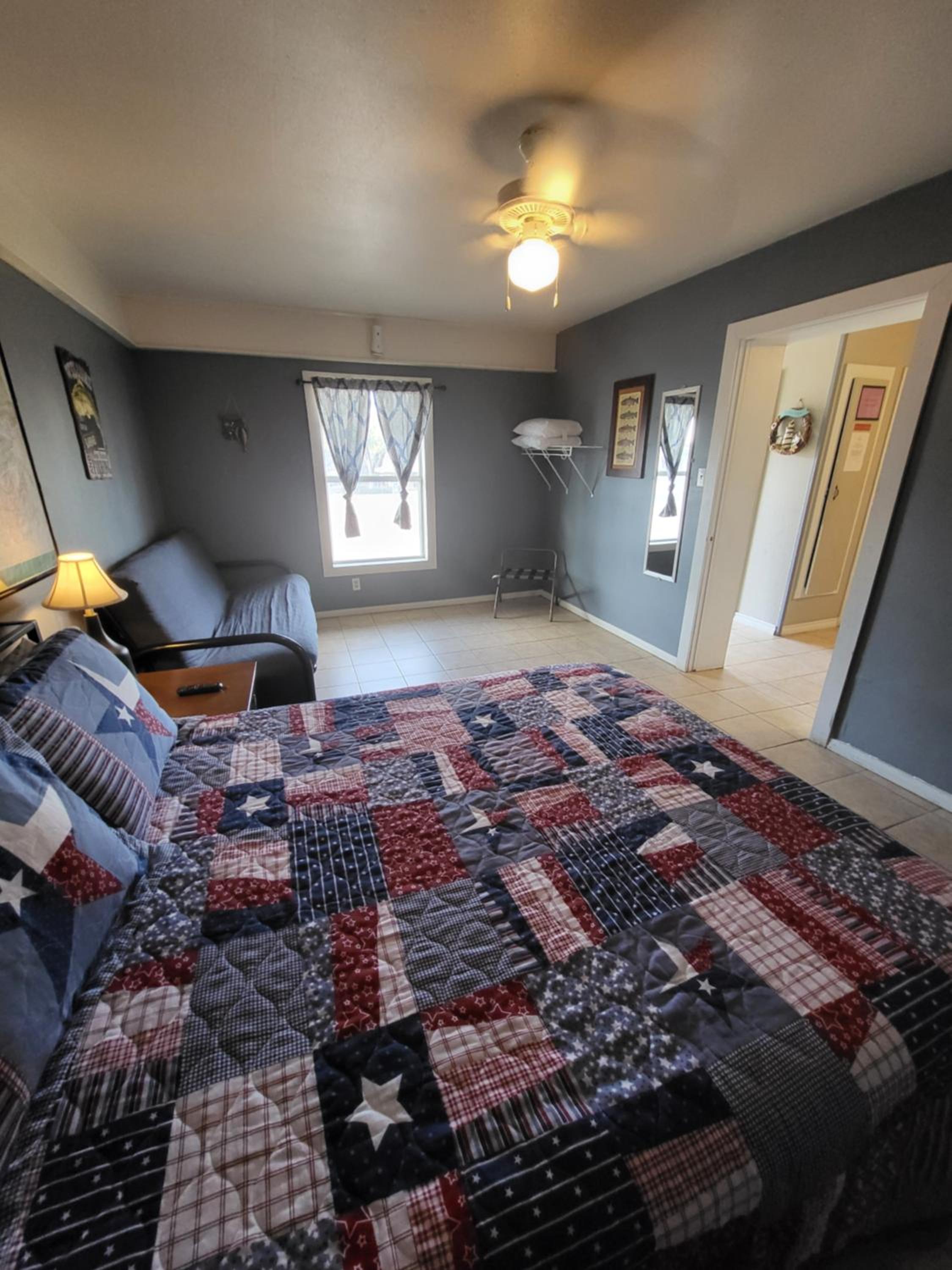 Hill Country Lodge and Mini Storages