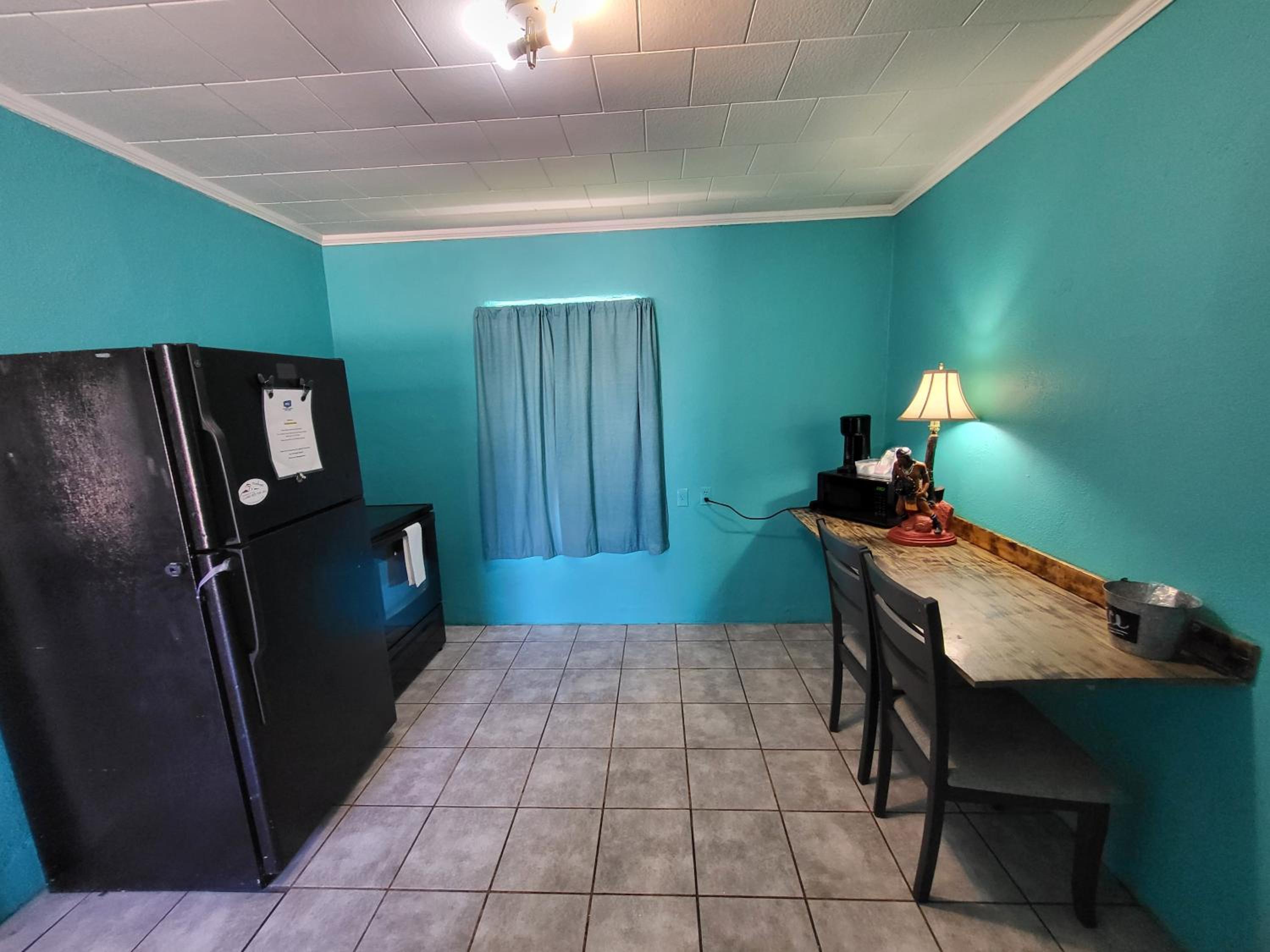 Hill Country Lodge and Mini Storages