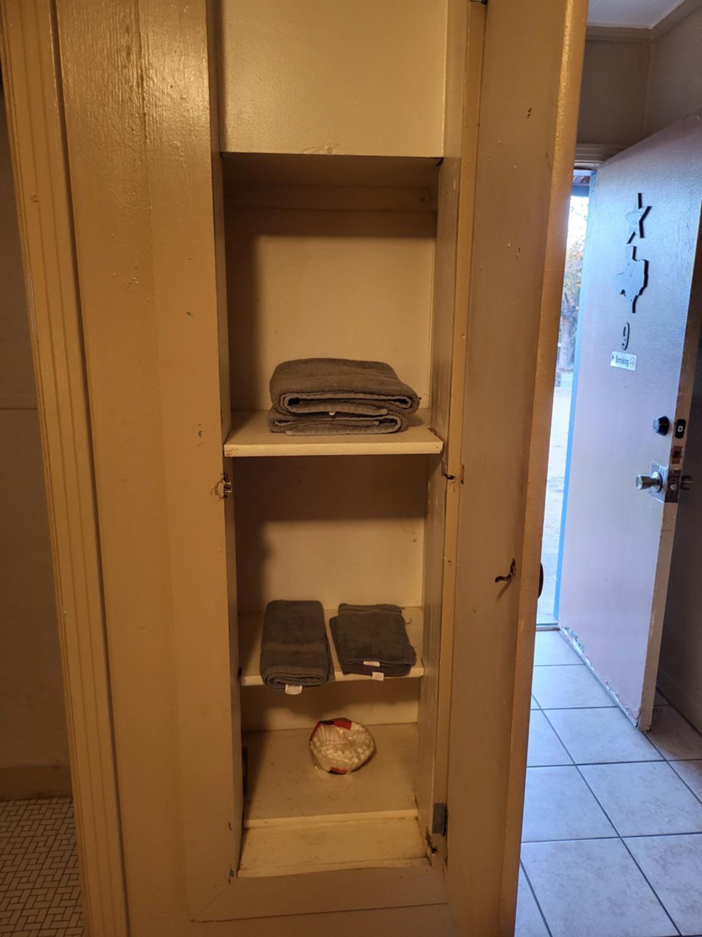 Hill Country Lodge and Mini Storages
