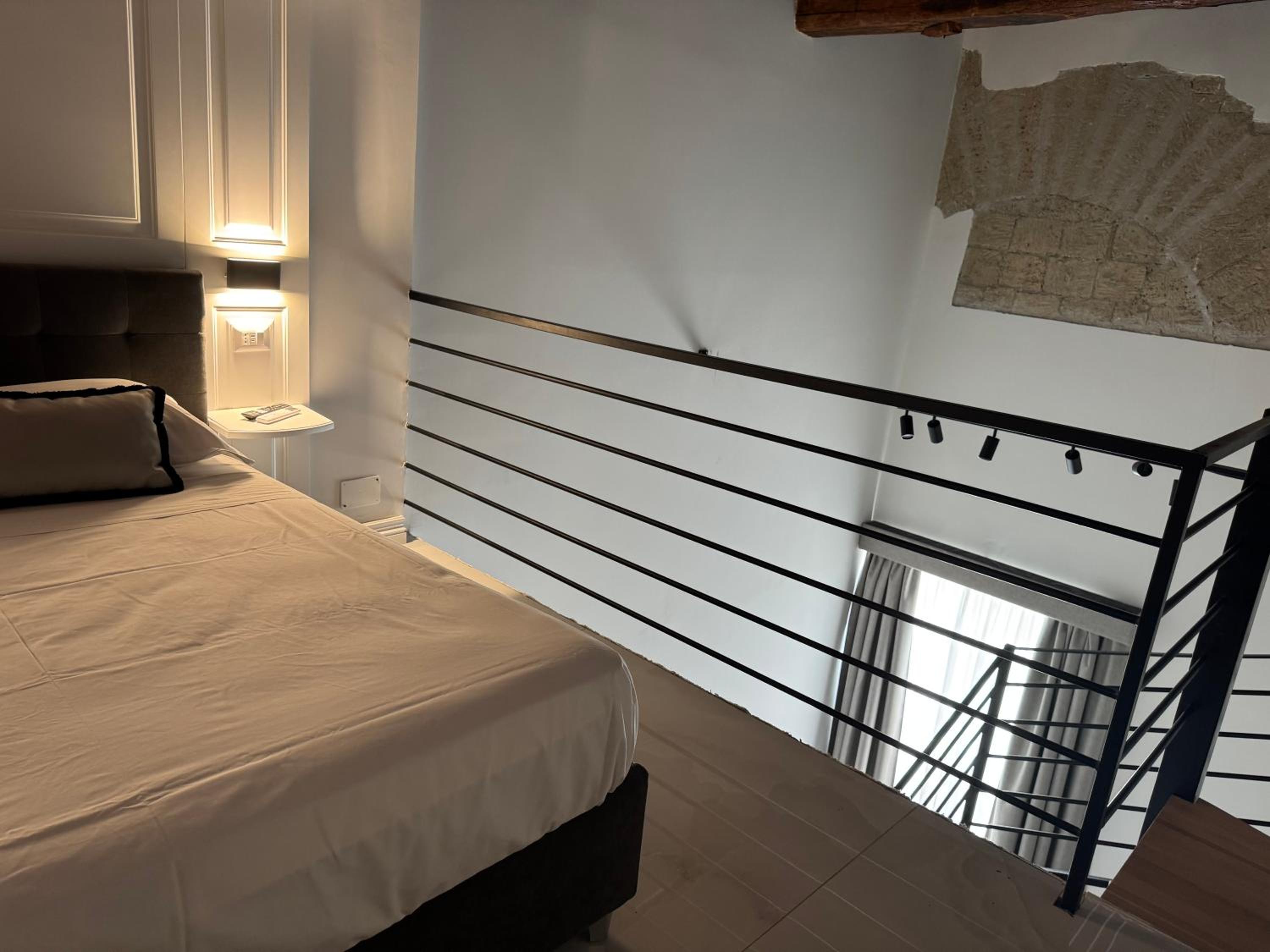 Gentile Suite Decumani