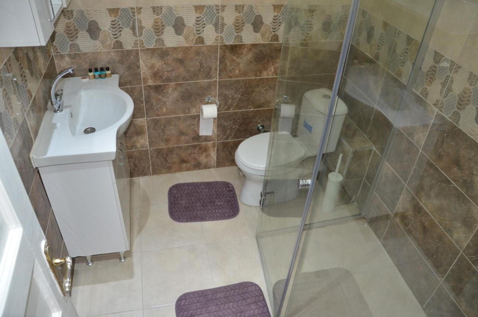 Taksim Green Flat Back
