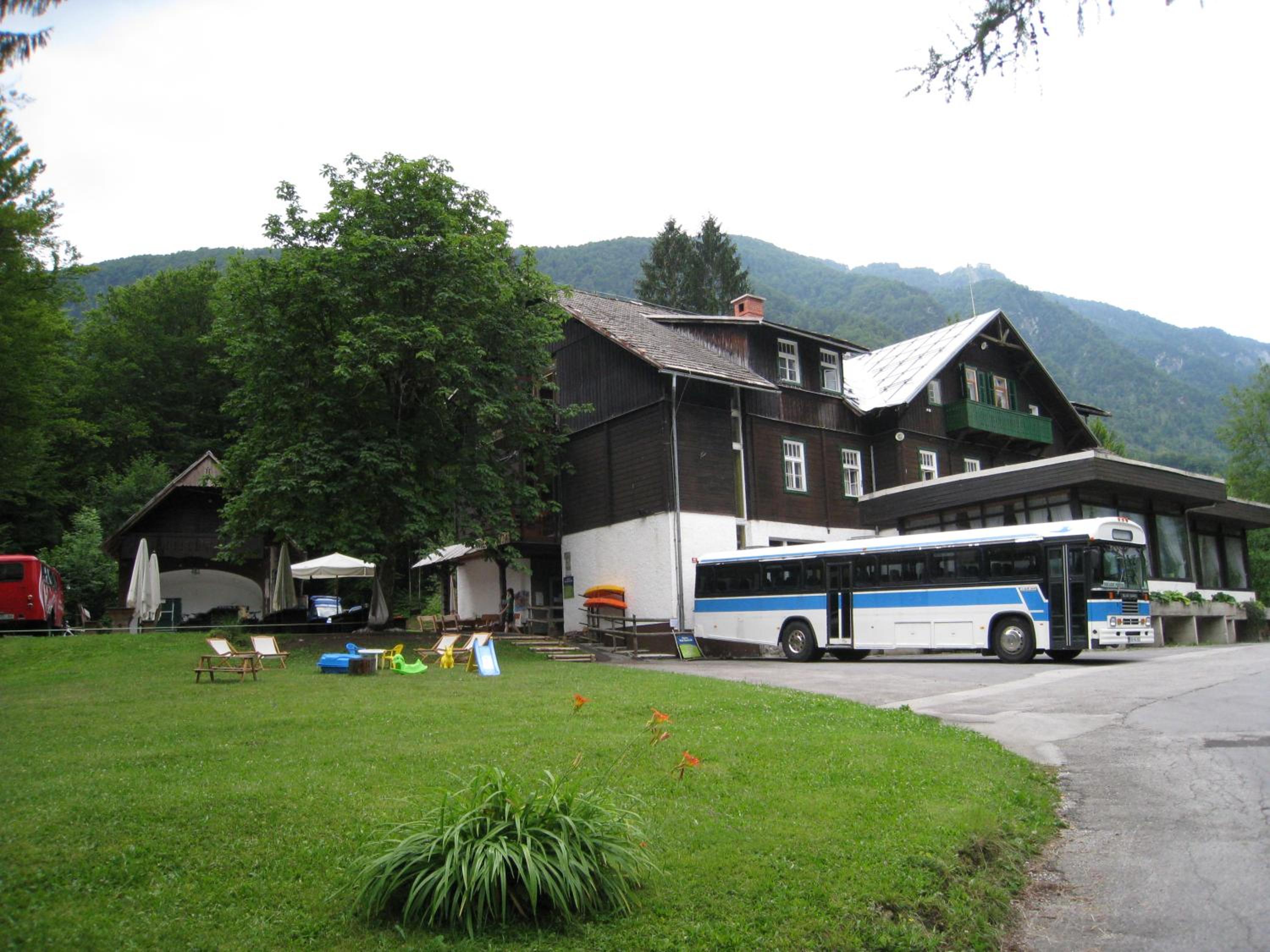 Photo 8