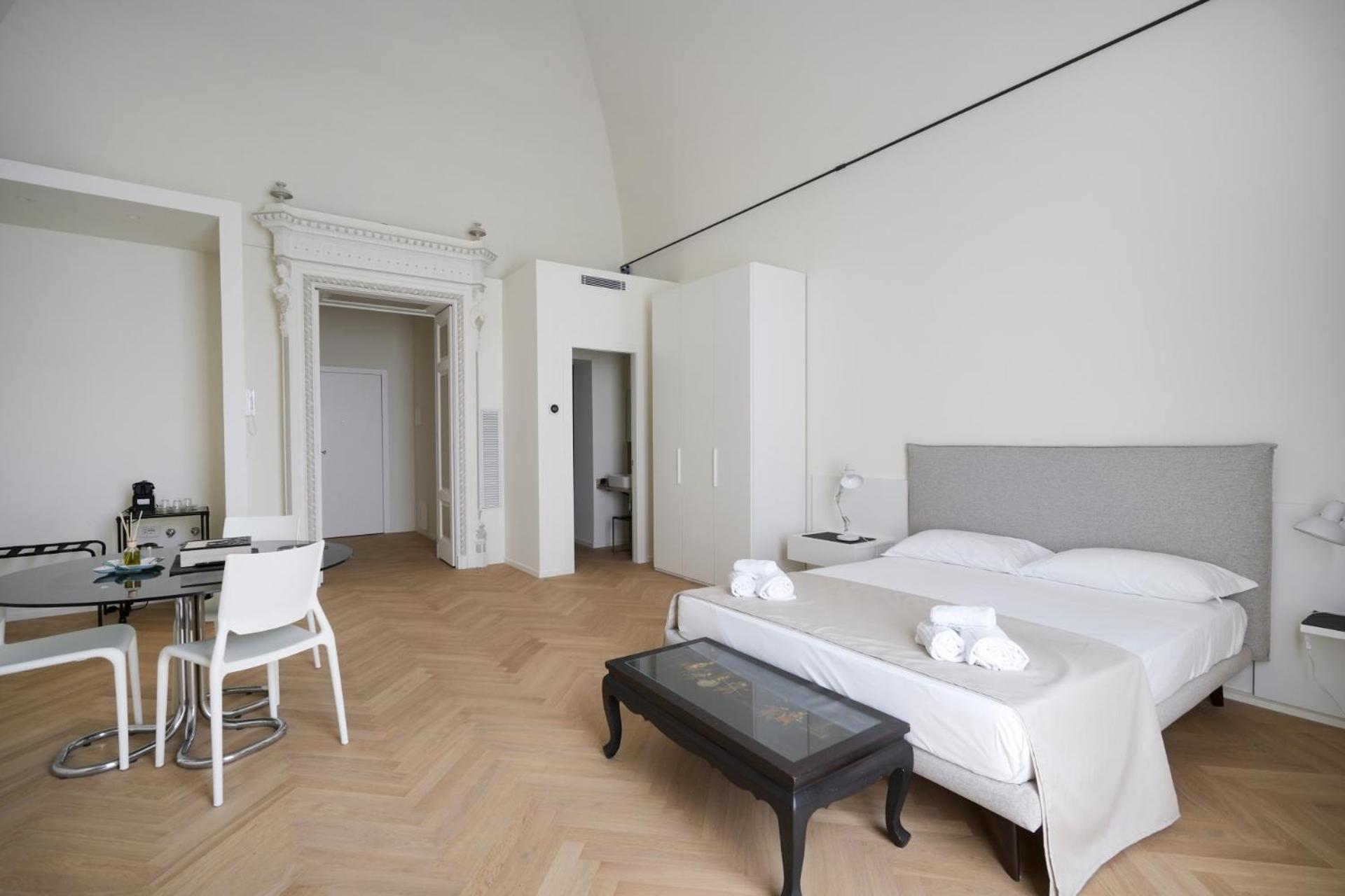 PalazzoTorre 102 - Luxury suite with tower view