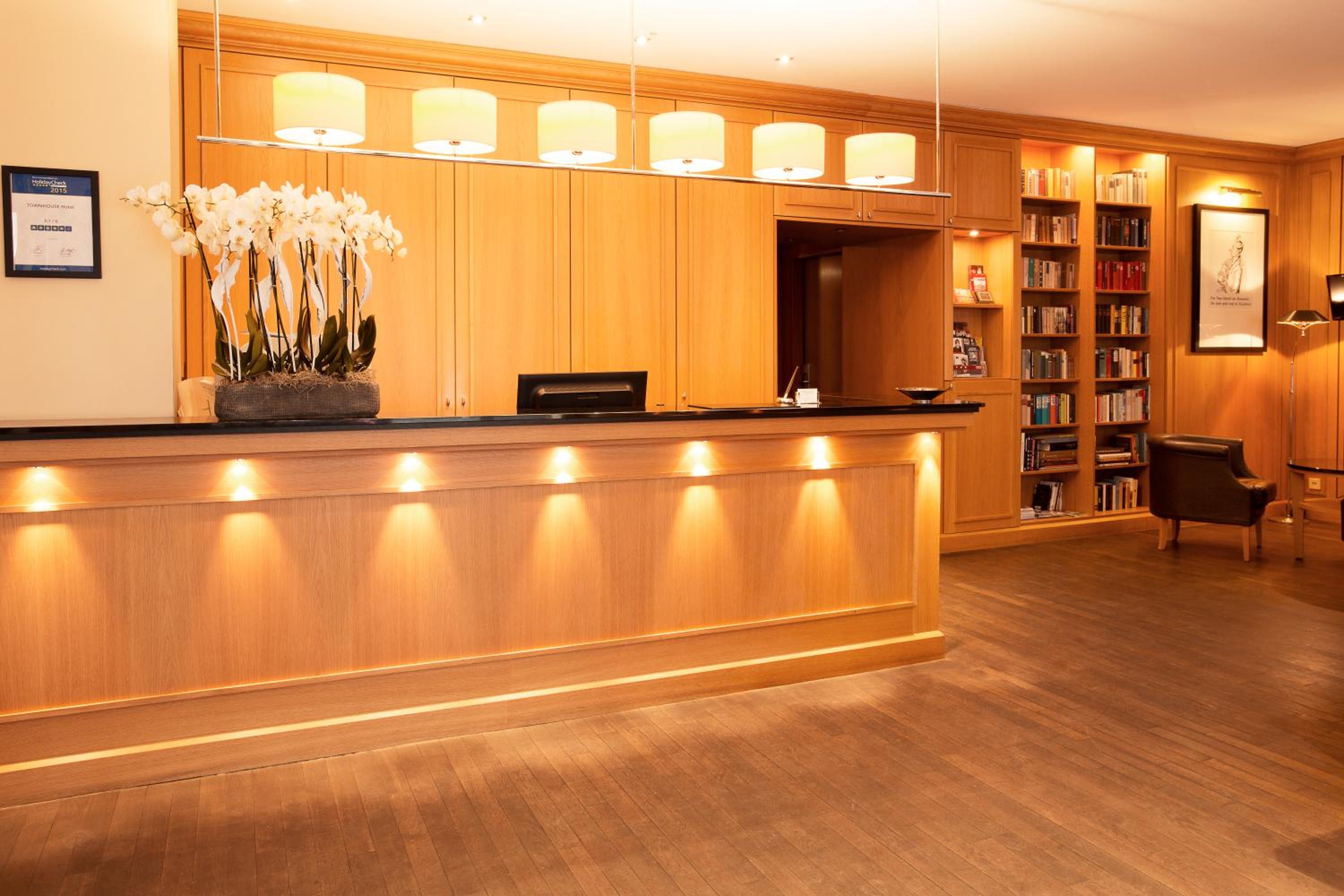 TOWNHOUSE Hotel - Property Image 21