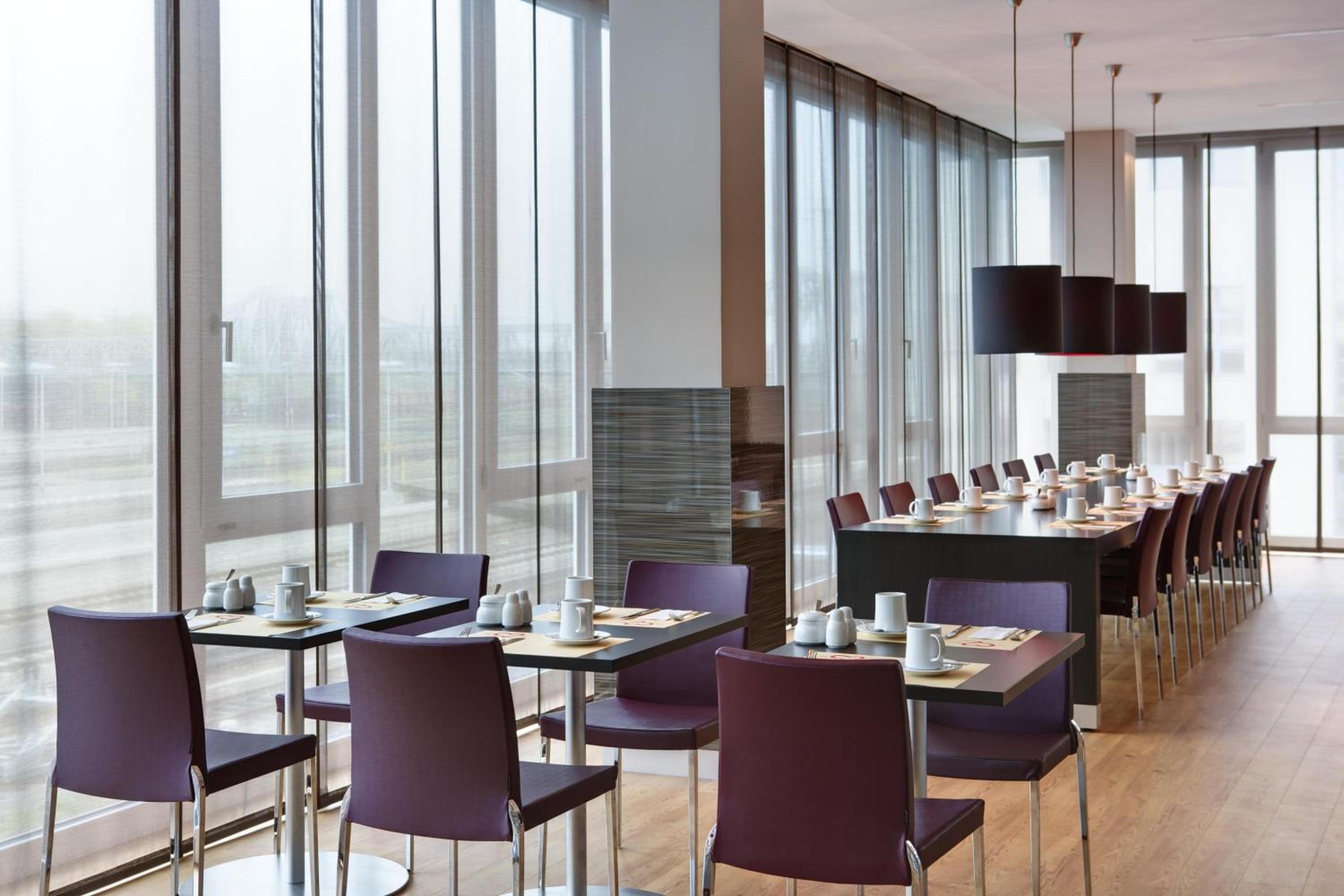 Darmstadt Vacations - IntercityHotel Darmstadt - Property Image 2