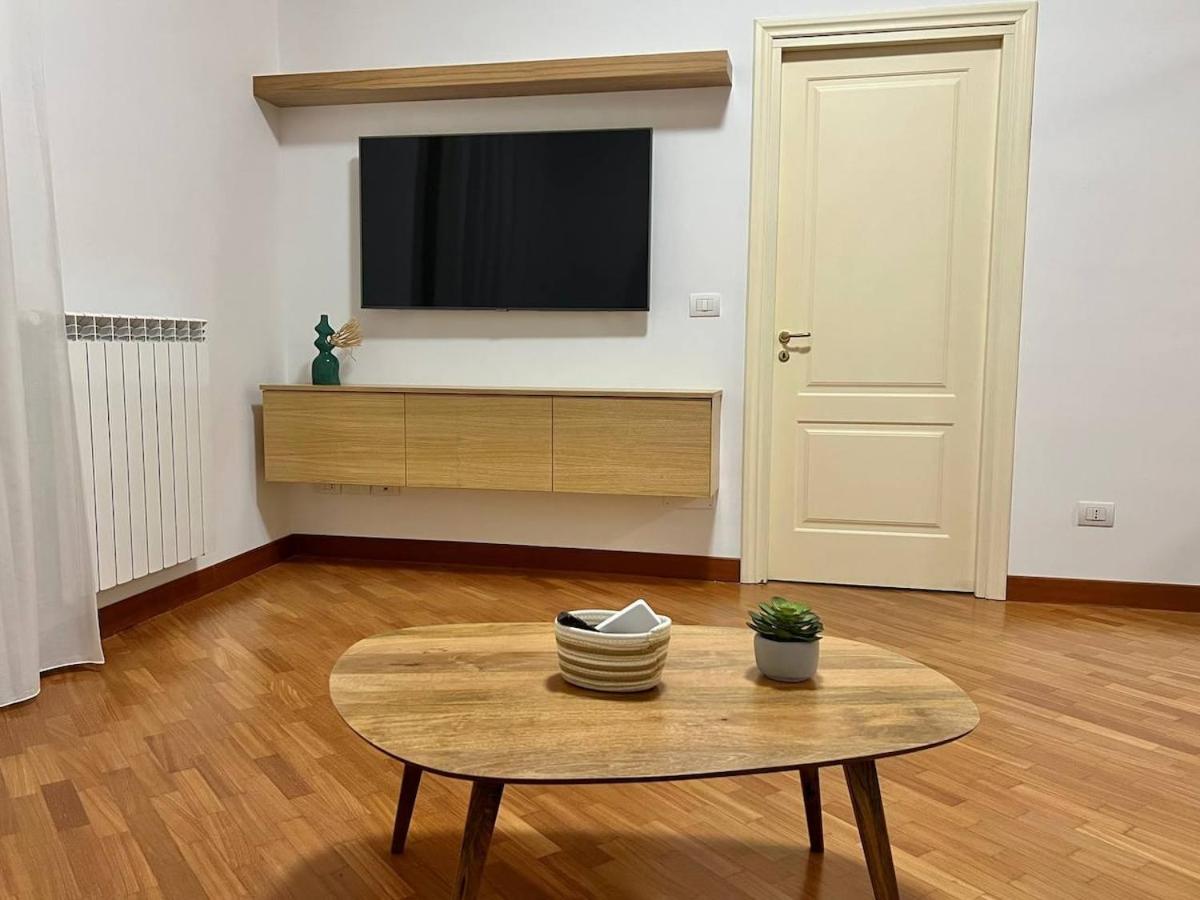 Casa degli Artisti, a spacious apartment in the center