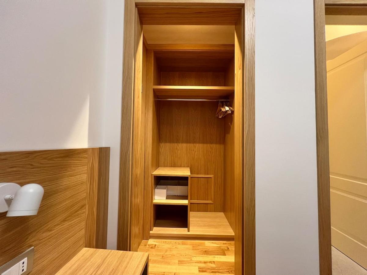 Casa degli Artisti, a spacious apartment in the center