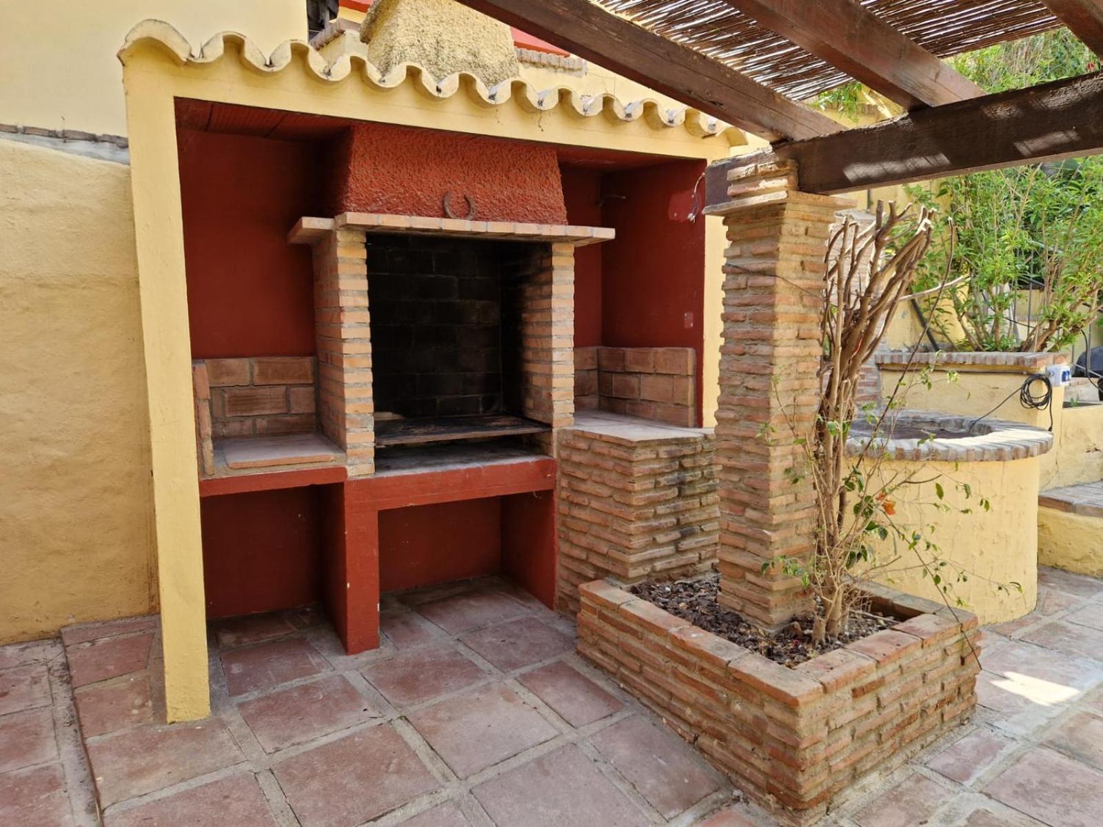 Finca Fenix Apartments with Pool in Álora