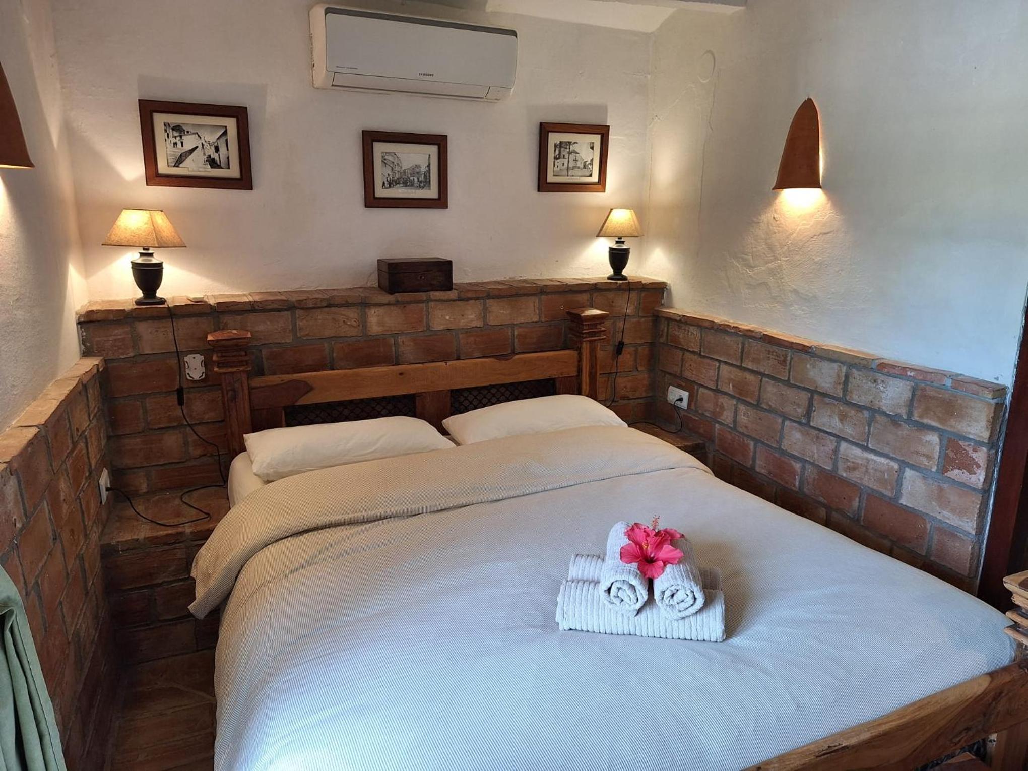 Finca Fenix Apartments with Pool in Álora