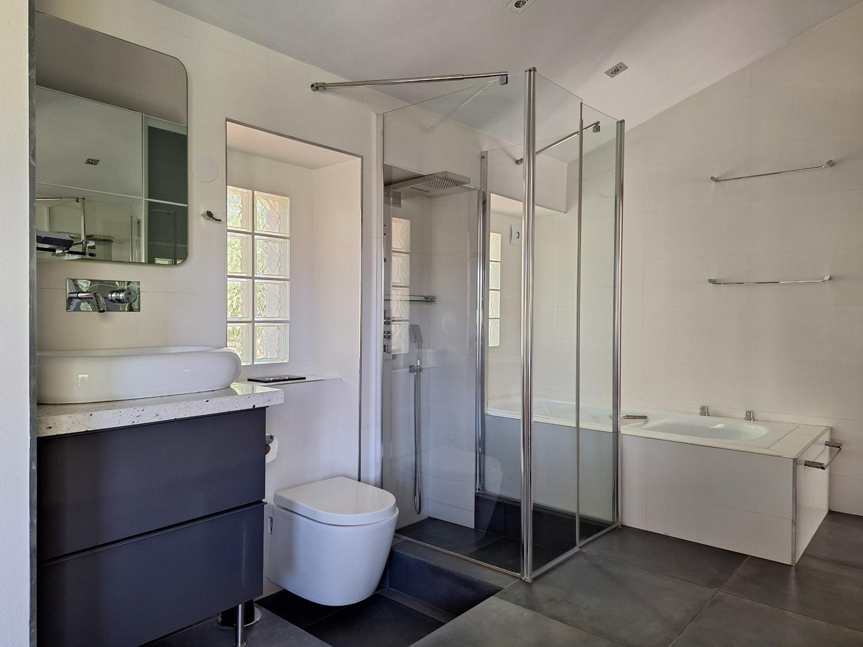 Finca Fenix Apartments with Pool in Álora
