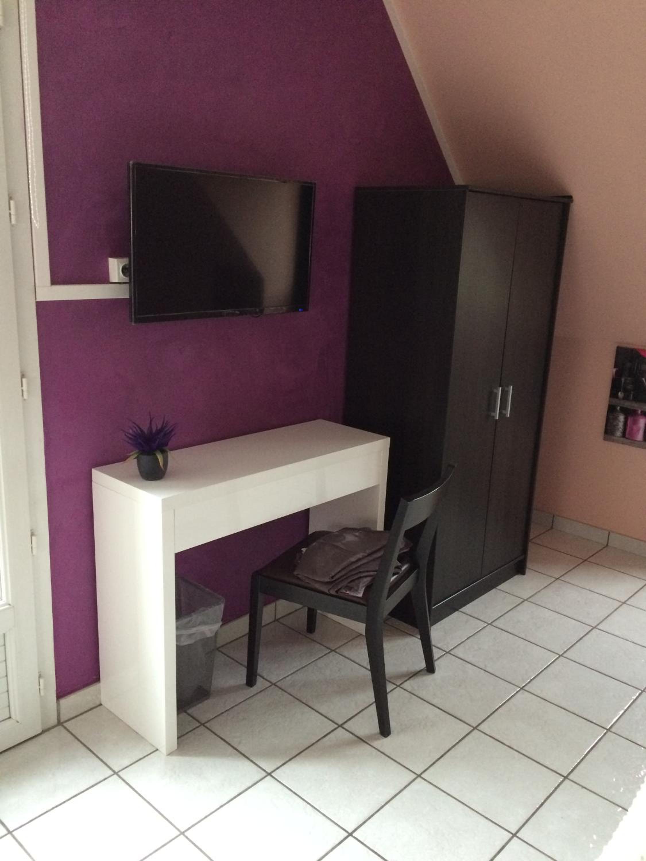 Photo 9