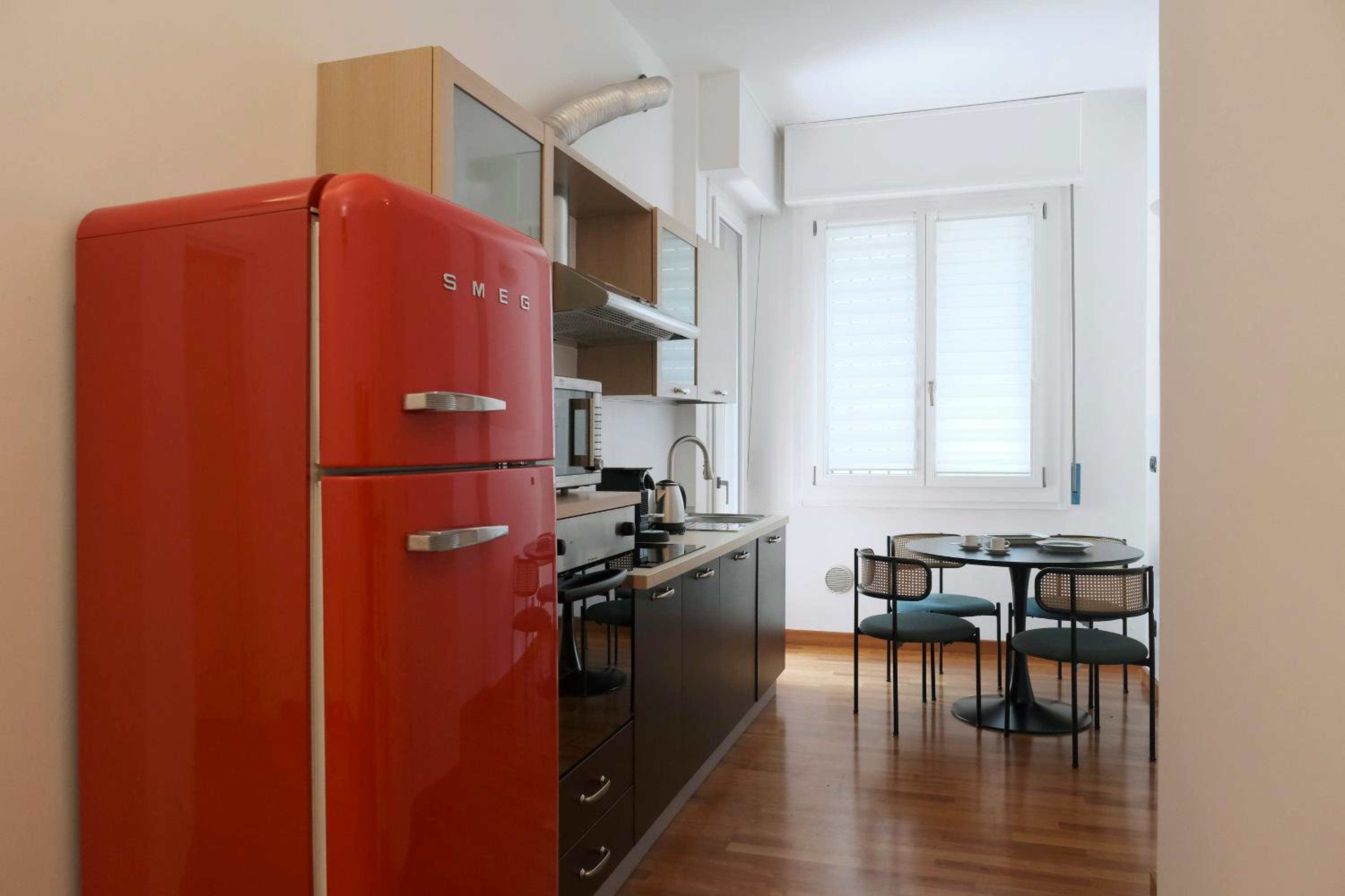 ComeCasa 10 Min Walk to Duomo 2BR Family Flat