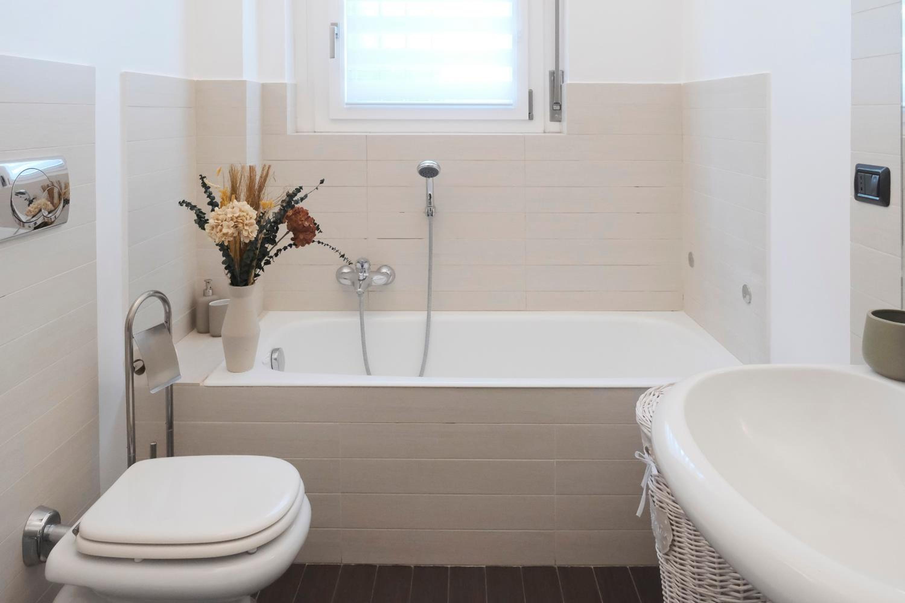 ComeCasa 10 Min Walk to Duomo 2BR Family Flat