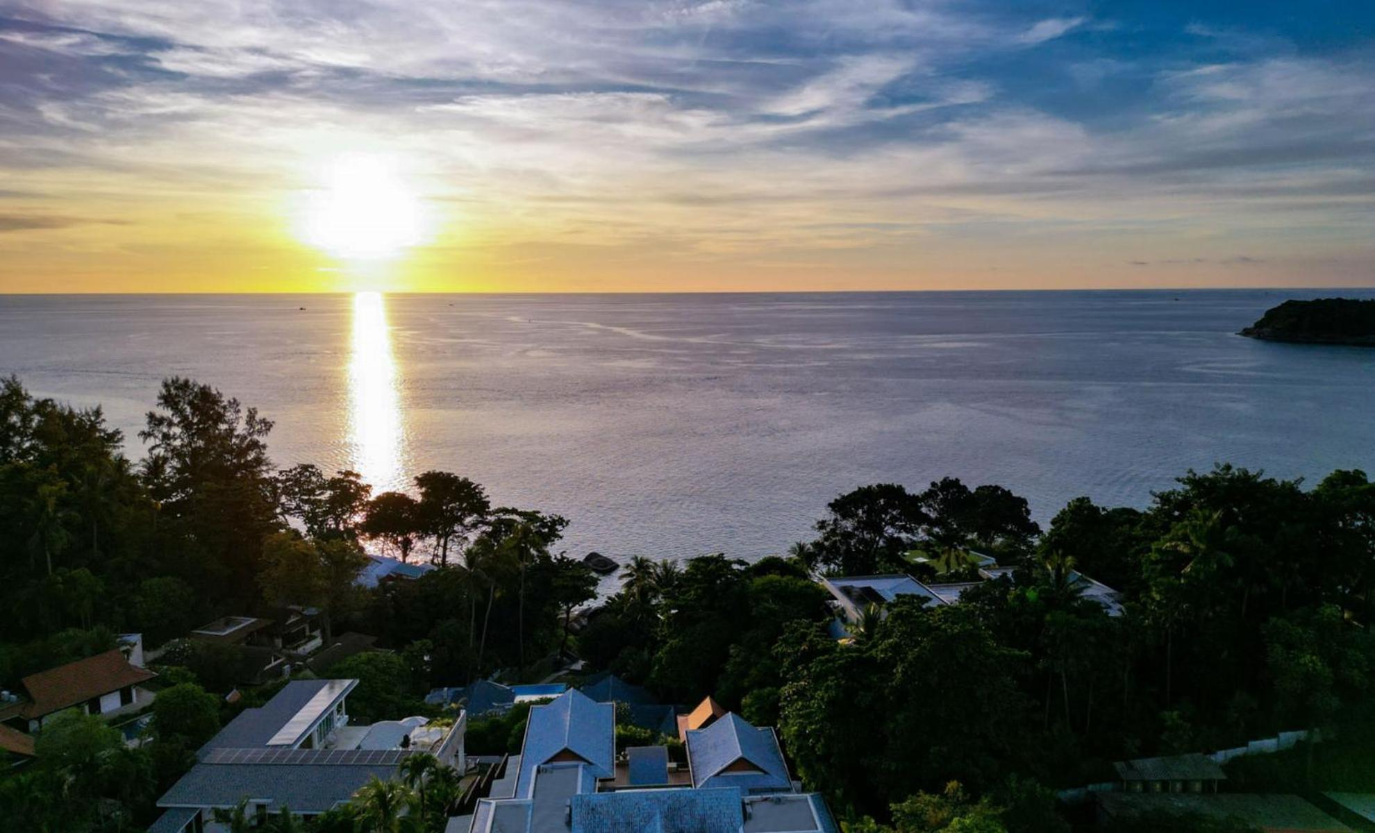 5BR Sea View Pool Villa - 3-Min Walk to Kata Beach - Villa Apsara by Warm Plus
