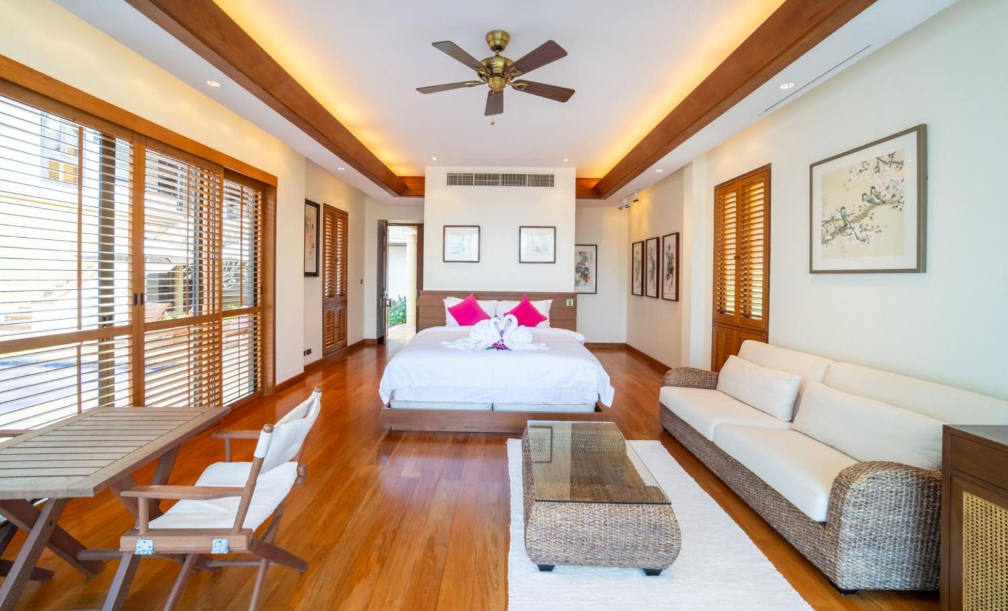 5BR Sea View Pool Villa - 3-Min Walk to Kata Beach - Villa Apsara by Warm Plus