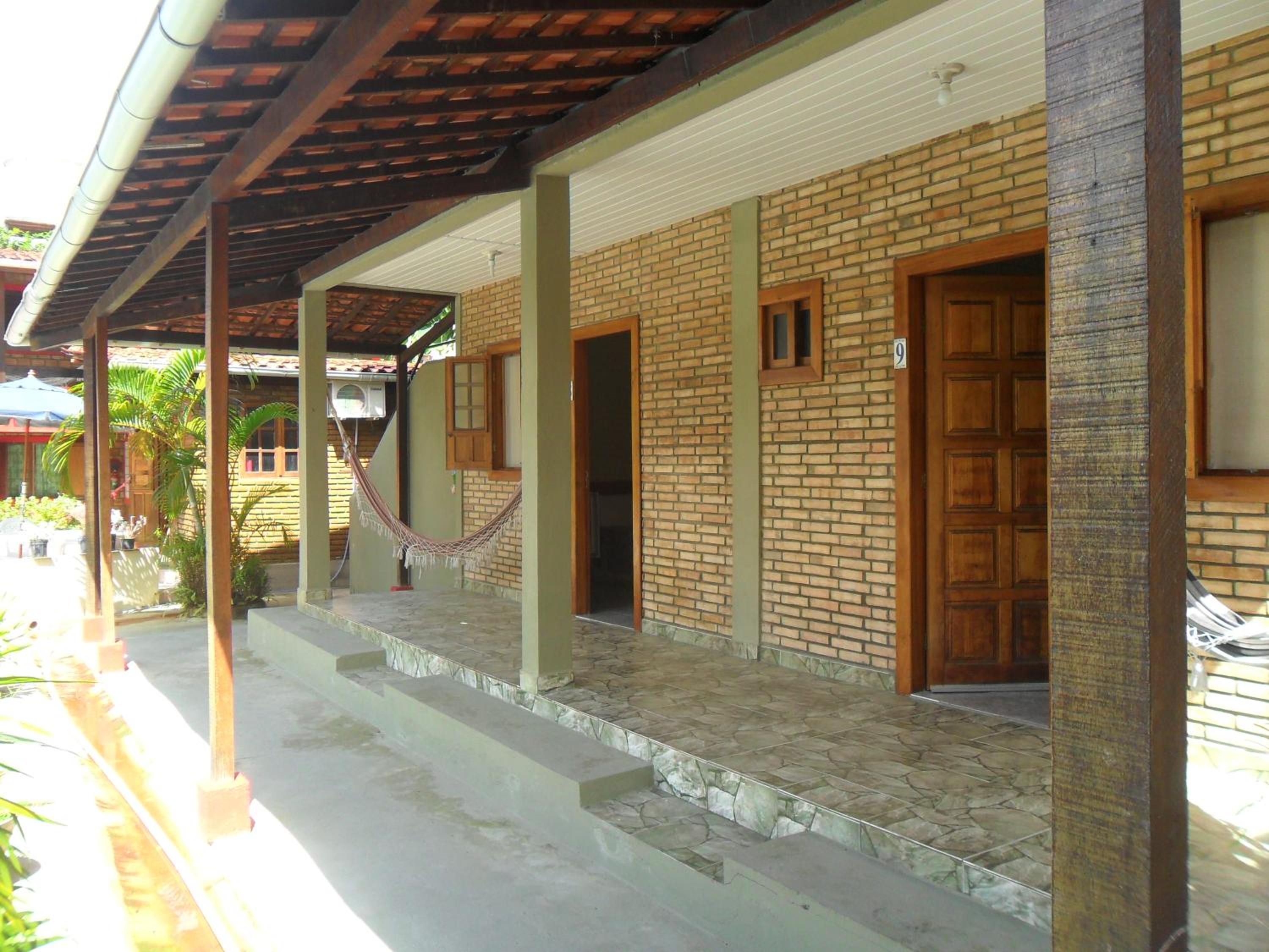 Photo 33