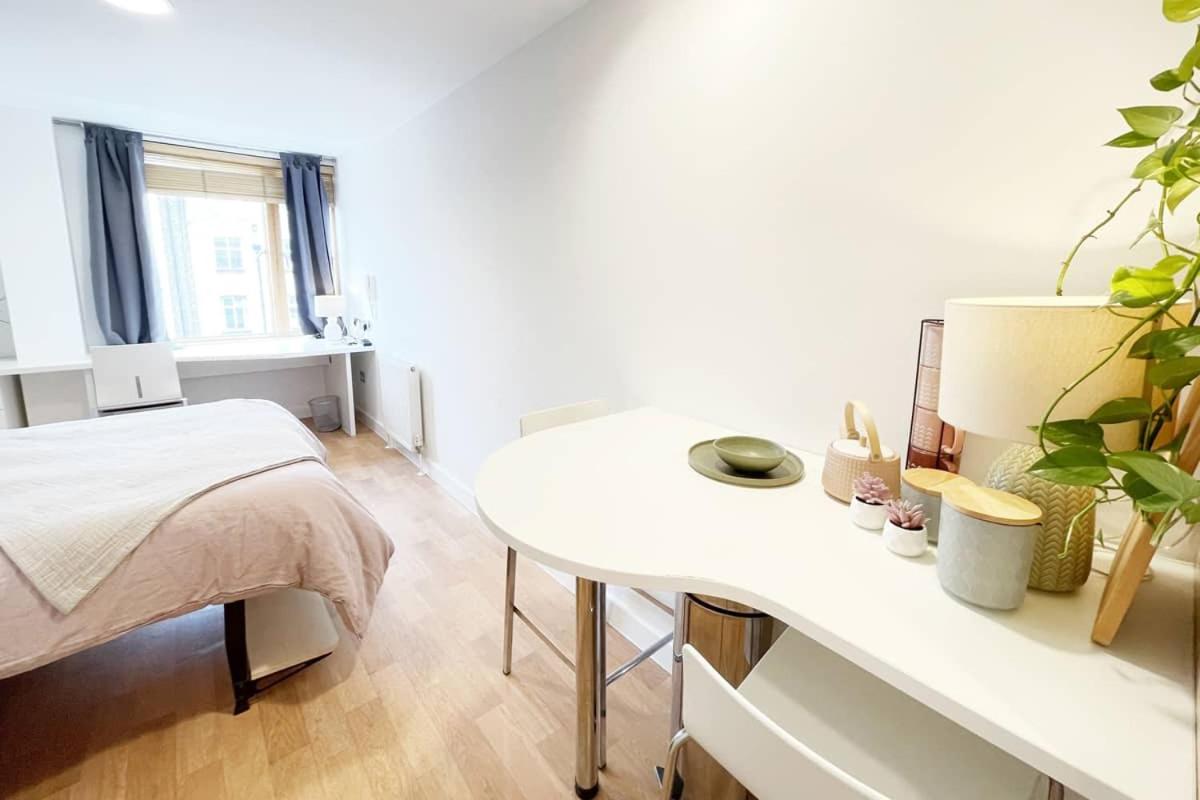 Luxury Classic Studio at Kirby Street near London Bridge, Farrington & camden